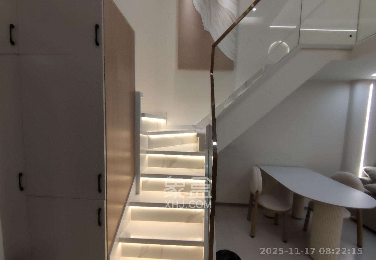 中建嘉和城  1室0厅0卫    2200.0元/月室内图