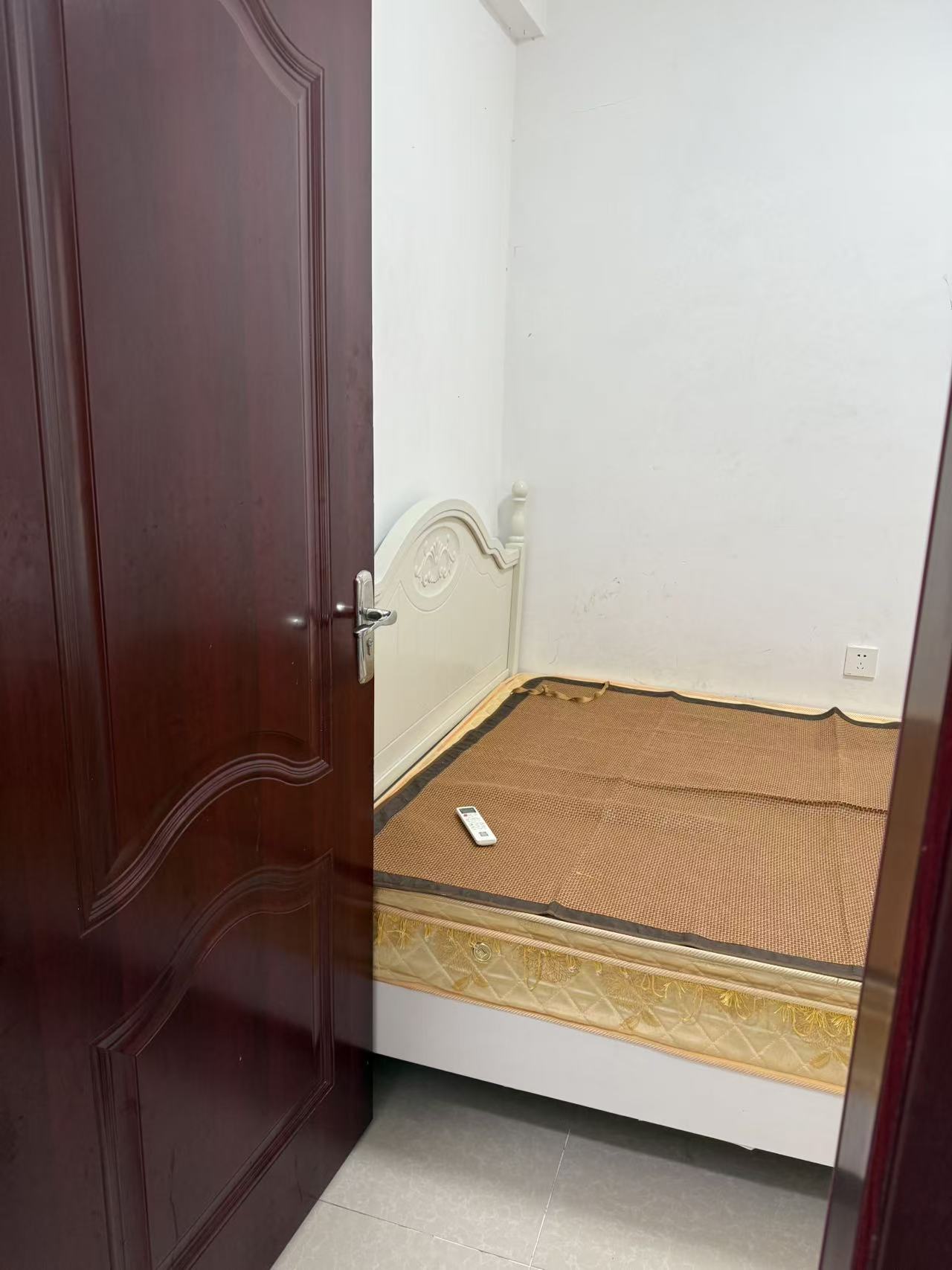 龙岐雅苑  1室2厅2卫    2600.0元/月室内图