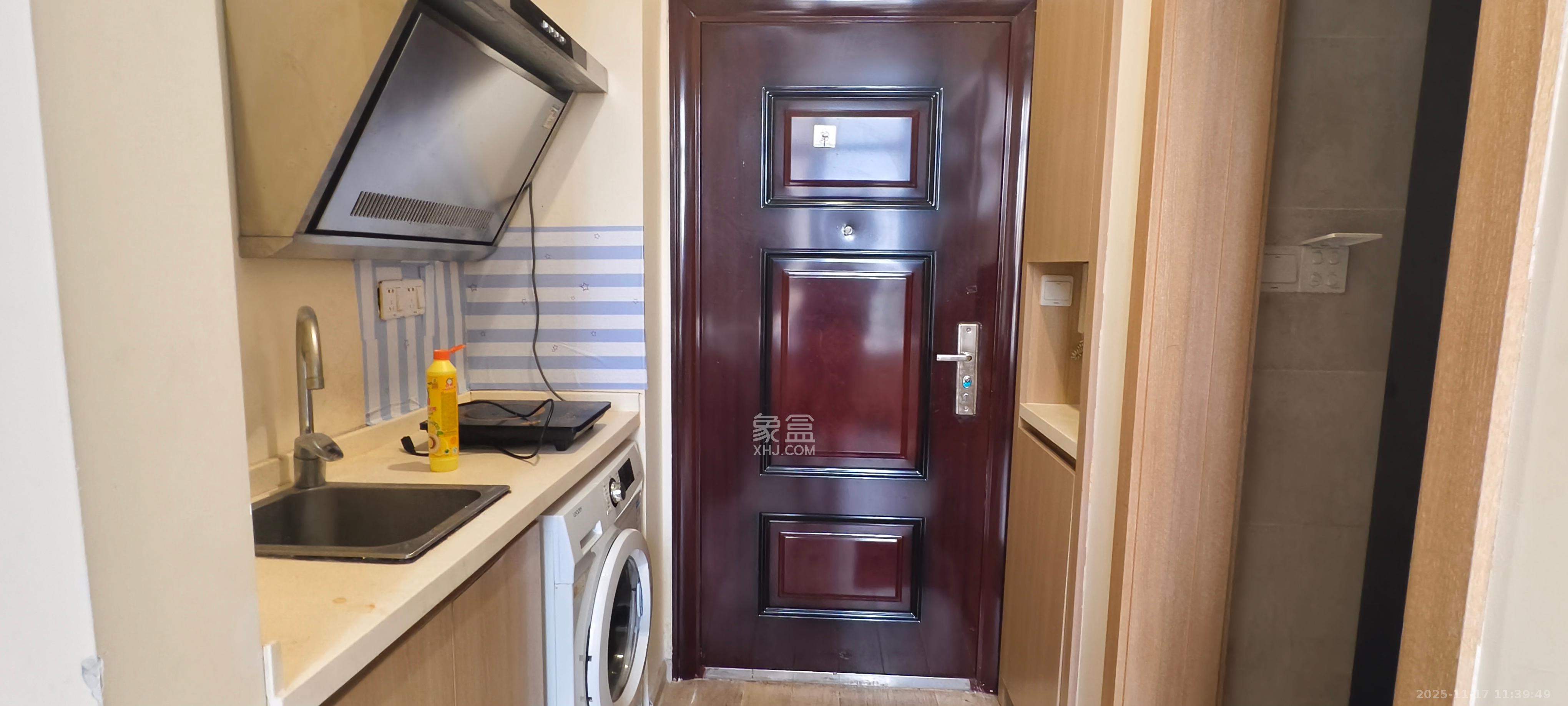 兰亭湾畔 1室1厅1卫 1000.0元/月 兰亭湾畔 1室1厅1卫 1000.0元/月室内图