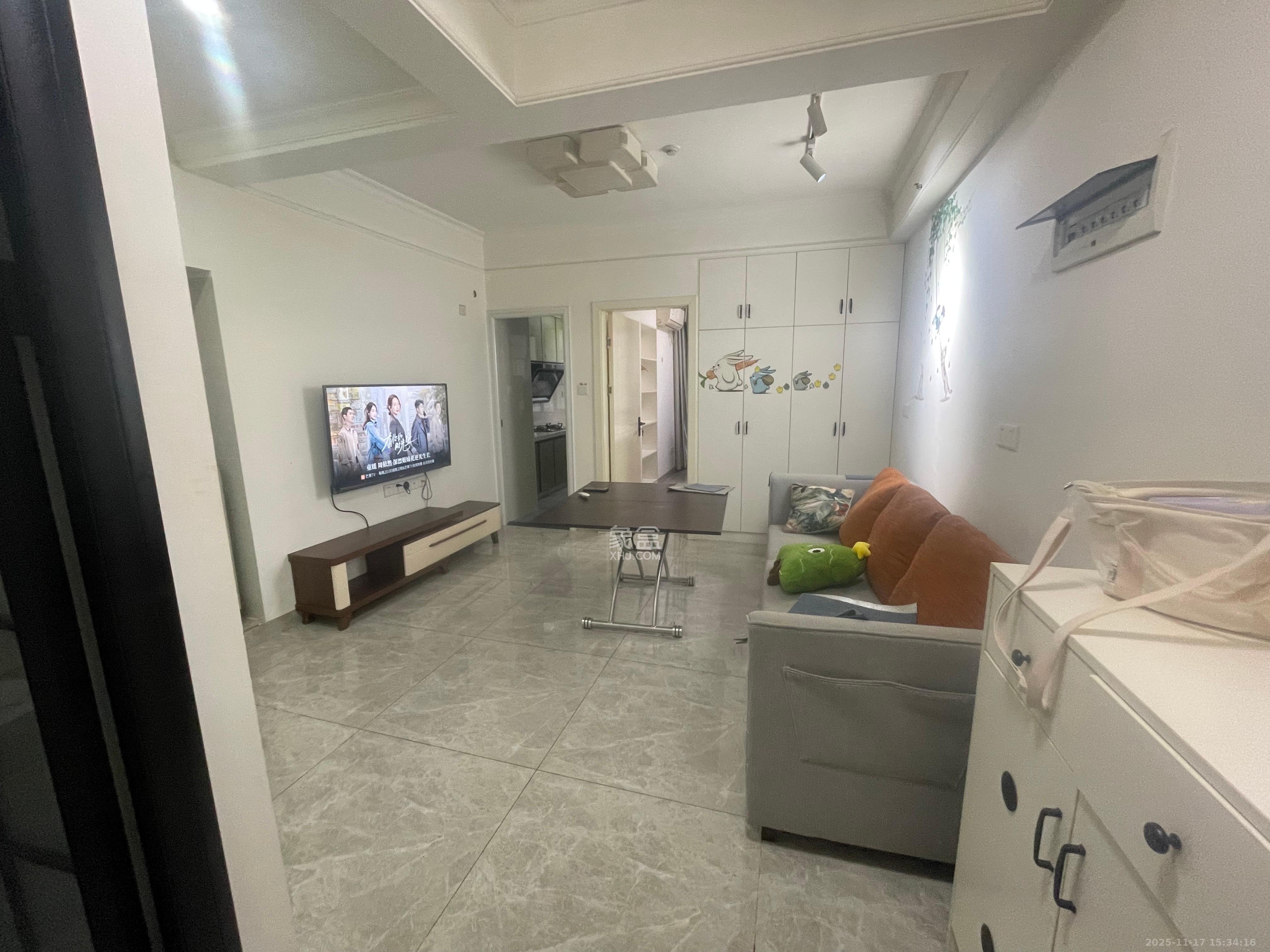 欧亚达国际广场  1室1厅1卫    2200.0元/月室内图