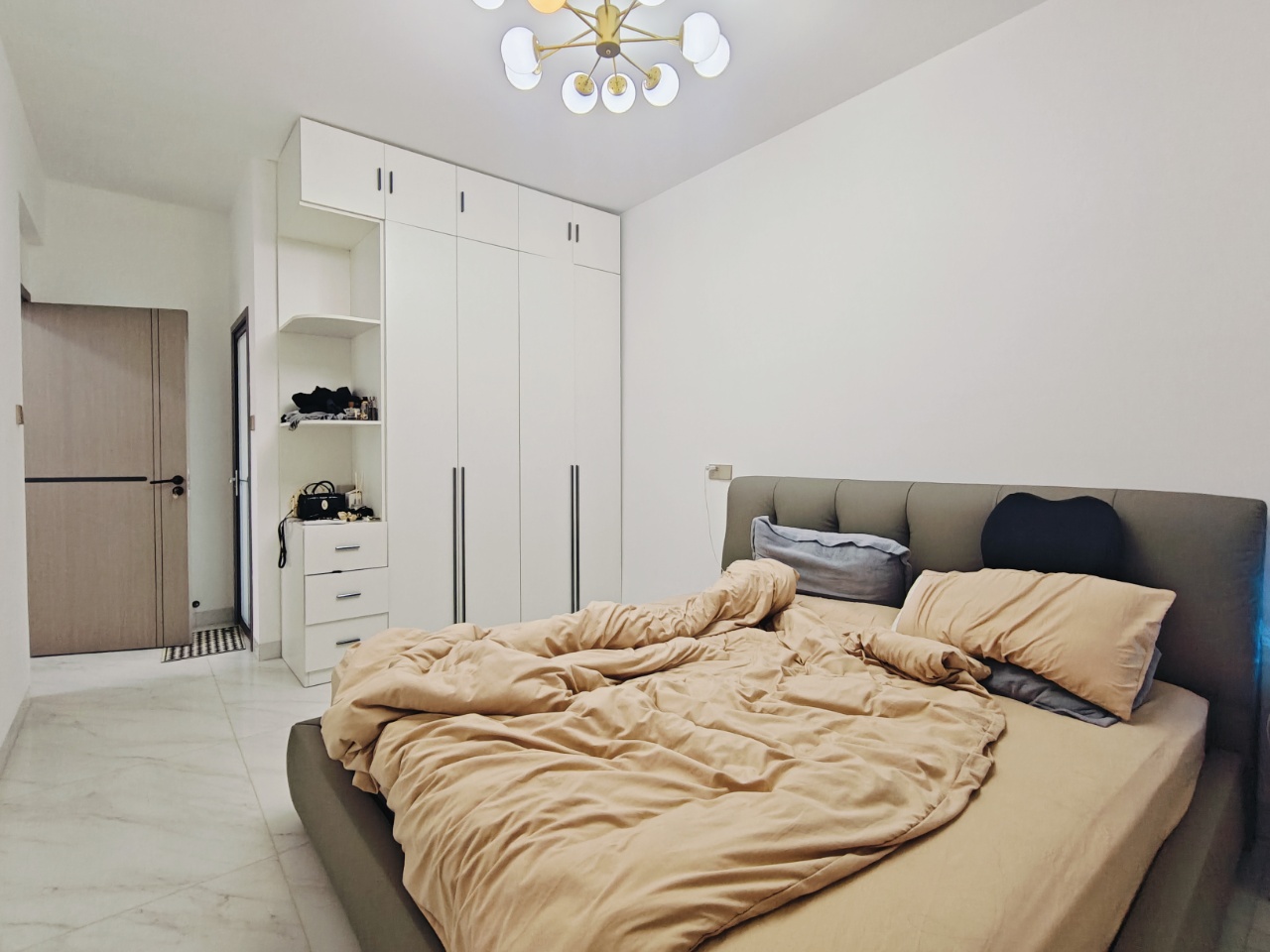 国贸城市花园  3室2厅2卫    5500.0元/月室内图