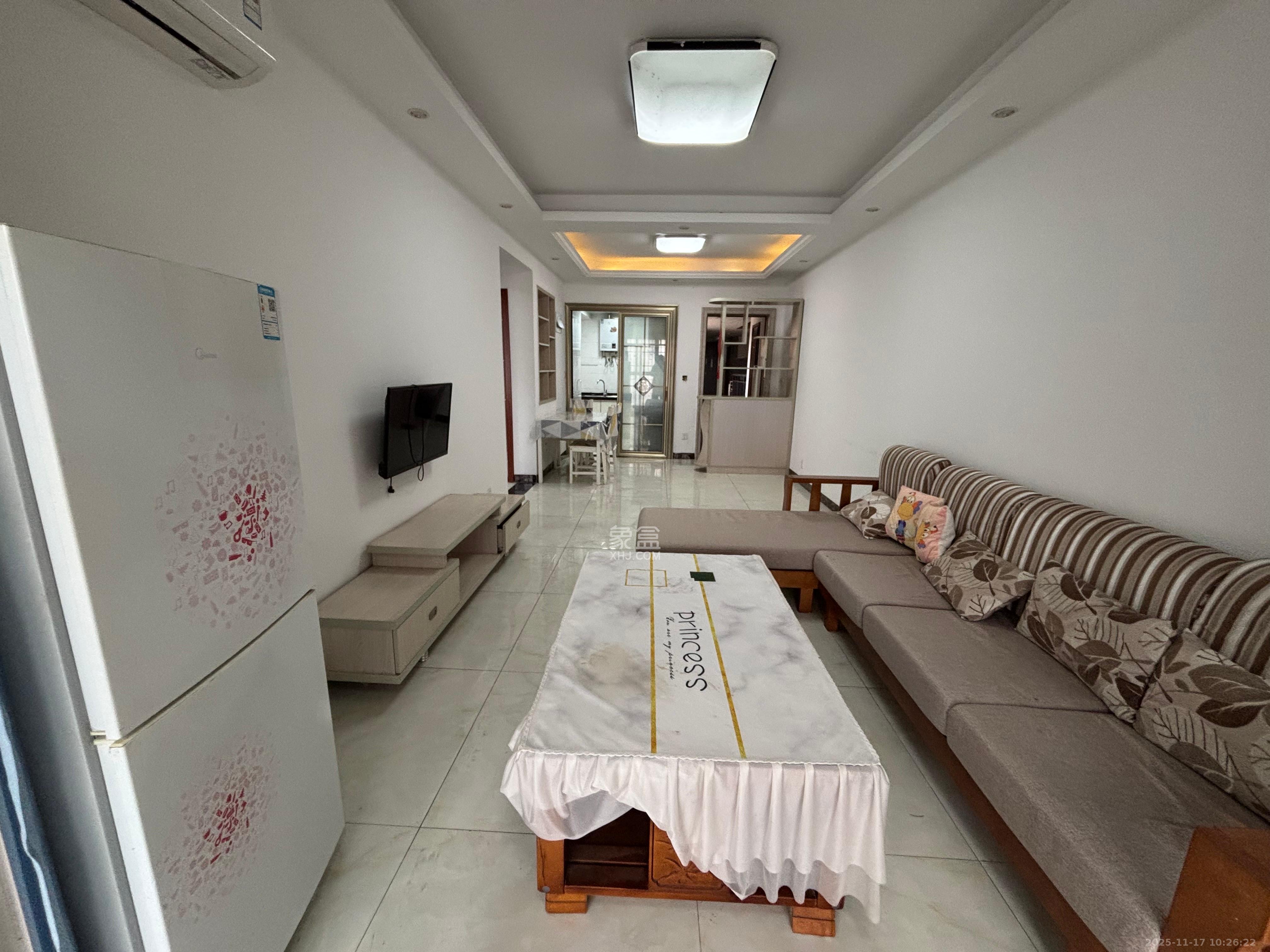 金科时代中心 1室2厅1卫 1900.0元/月 金科时代中心 1室2厅1卫 1900.0元/月室内图