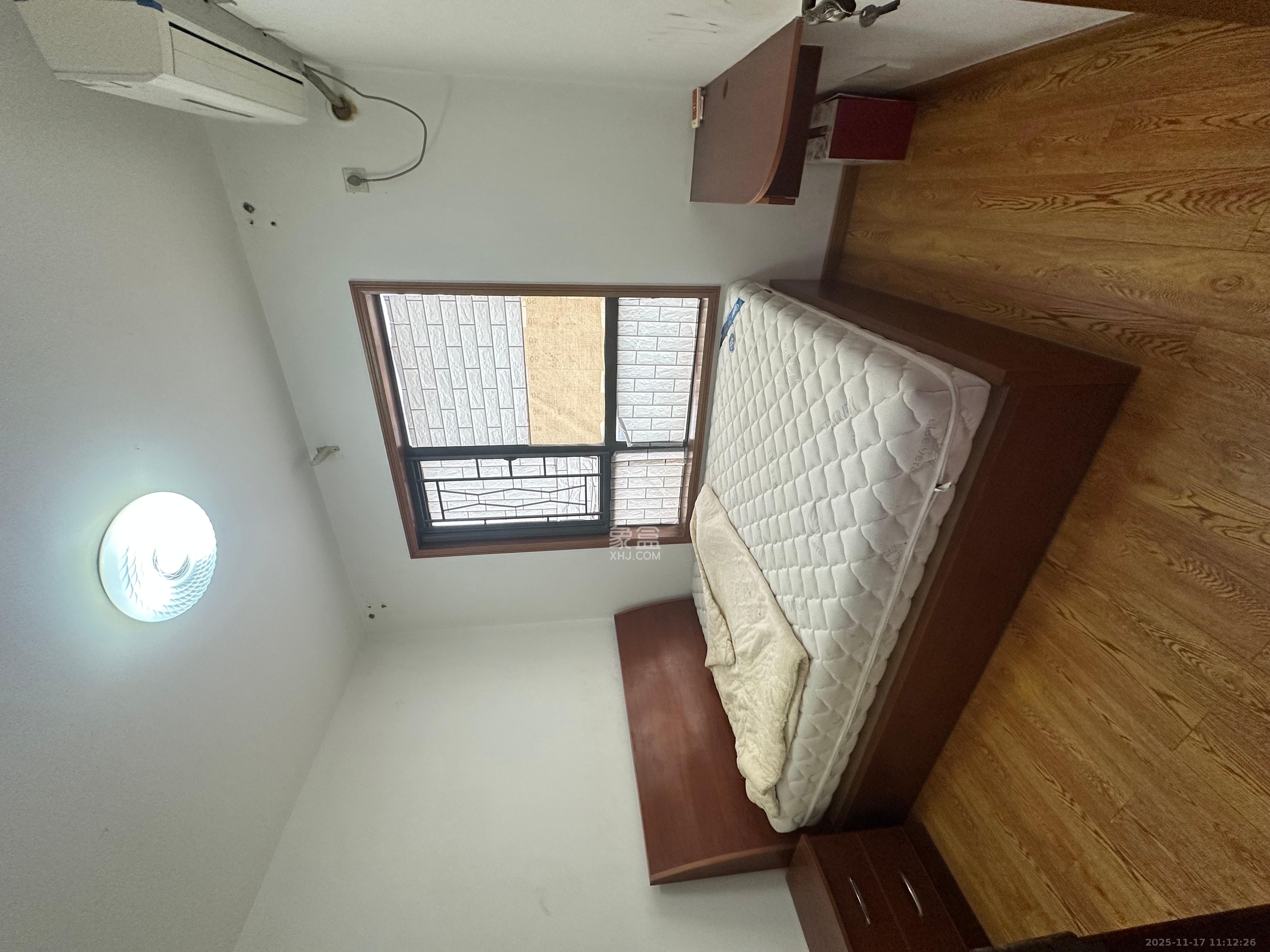 山语城二期 3室2厅1卫 1700.0元/月 山语城二期 3室2厅1卫 1700.0元/月室内图