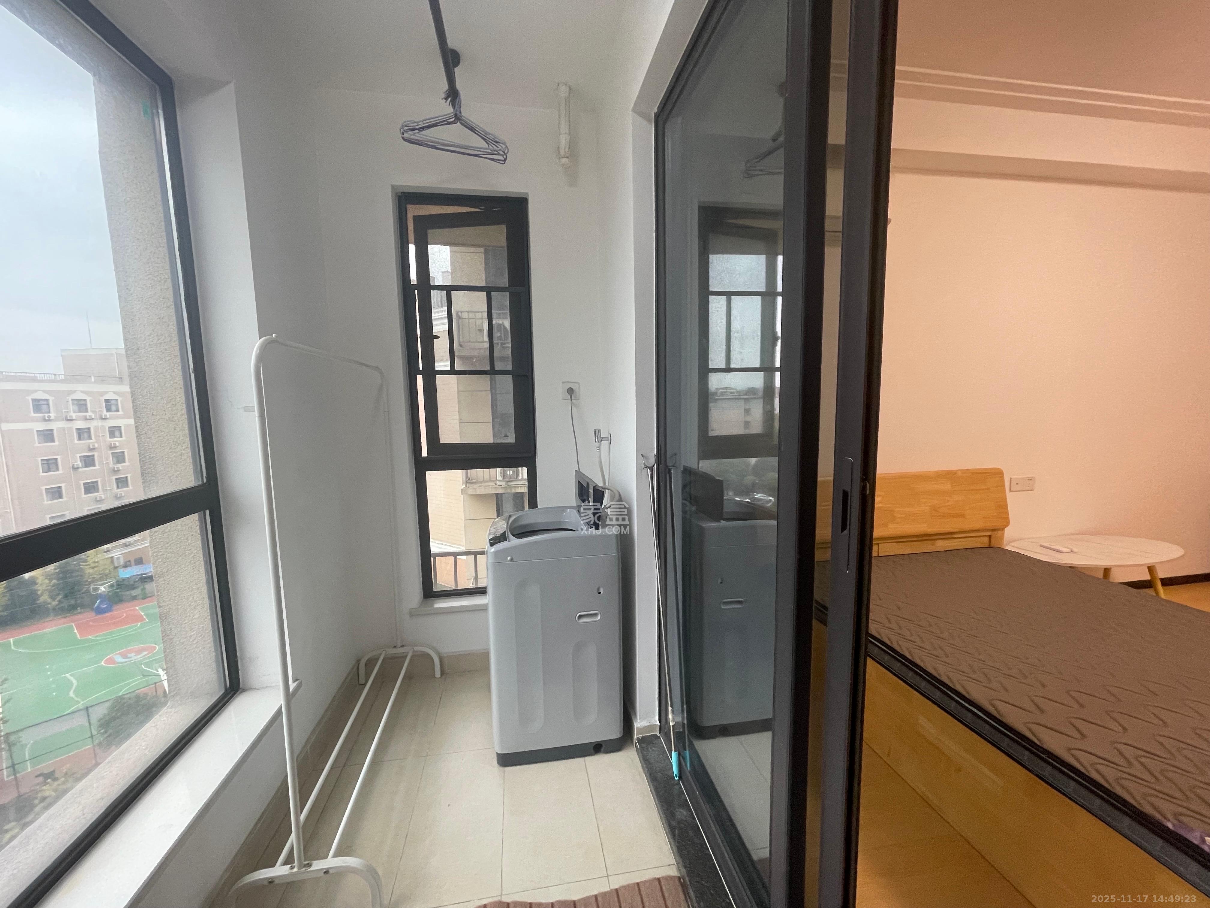 中海新城熙岸(中信新城五期) 1室0厅1卫 1300.0元/月 中海新城熙岸(中信新城五期) 1室0厅1卫 1300.0元/月室内图