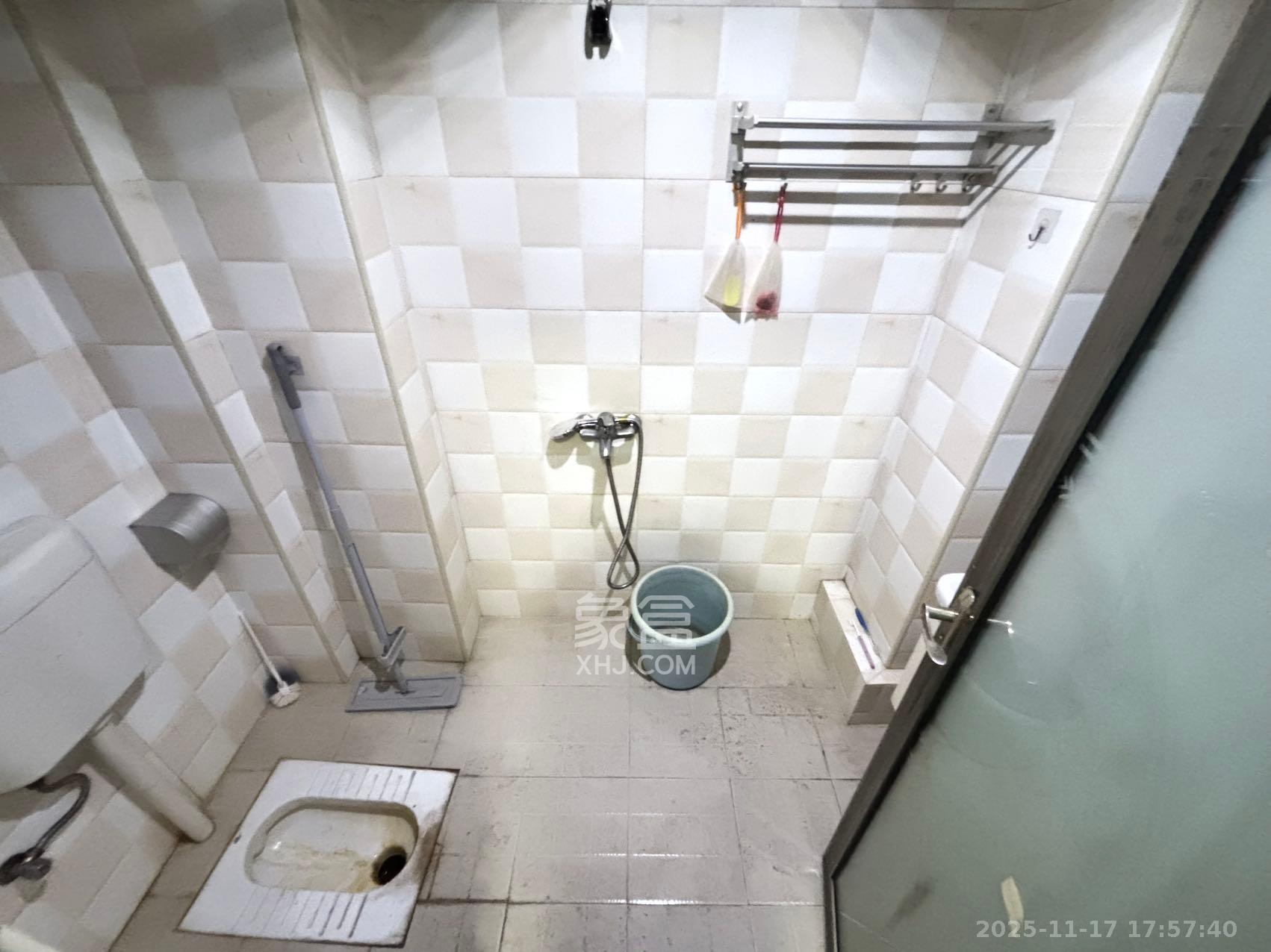 万科魅力之城  1室1厅1卫    1200.0元/月室内图