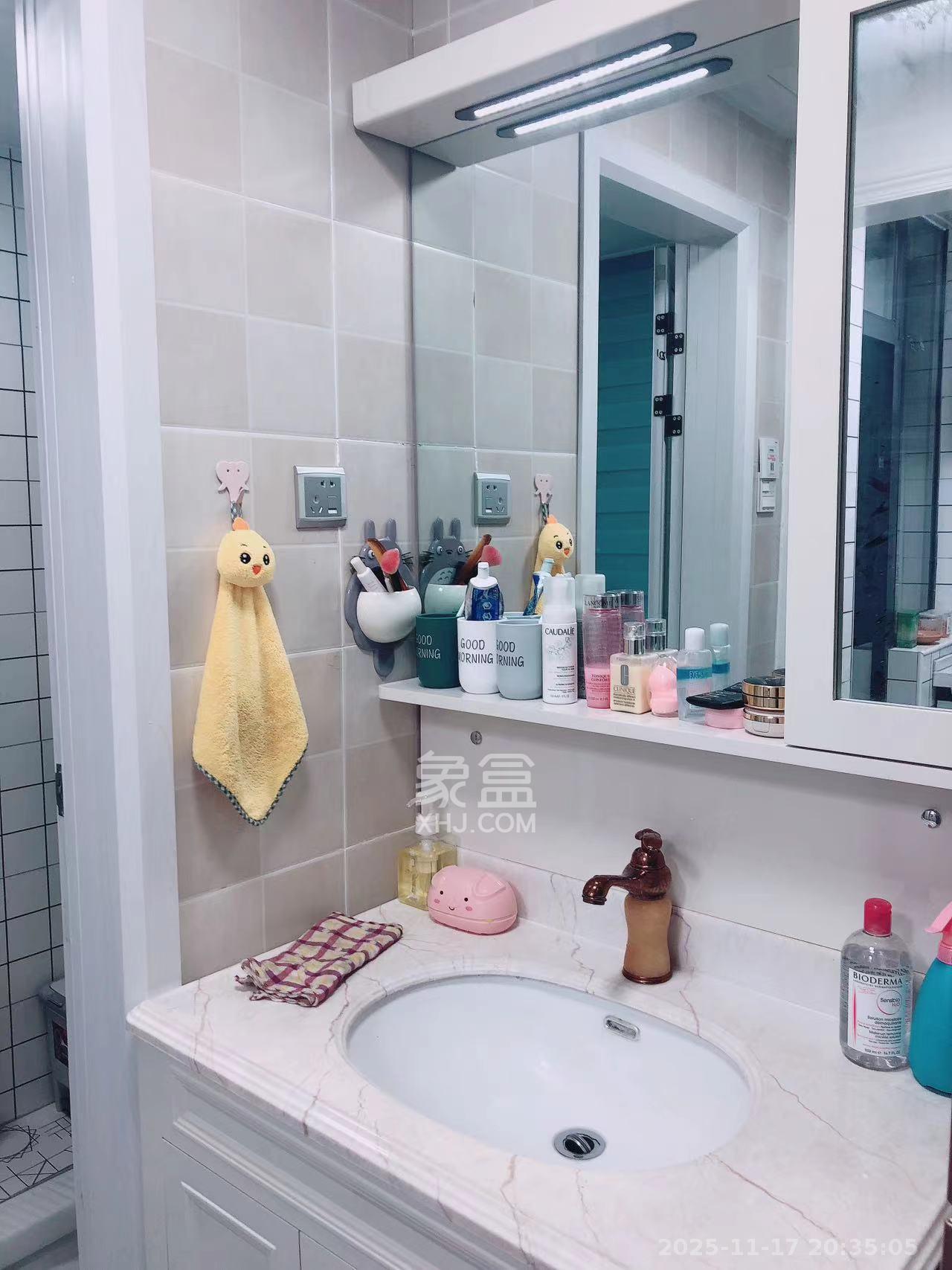 荣悦台  1室1厅1卫    2500.0元/月室内图