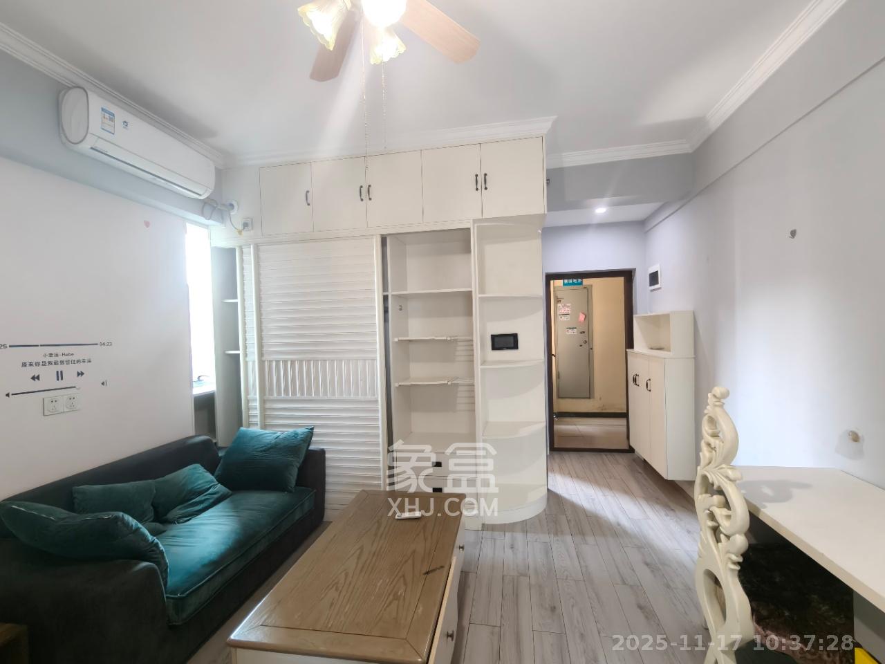 未来漫城  1室1厅1卫    1500.0元/月室内图