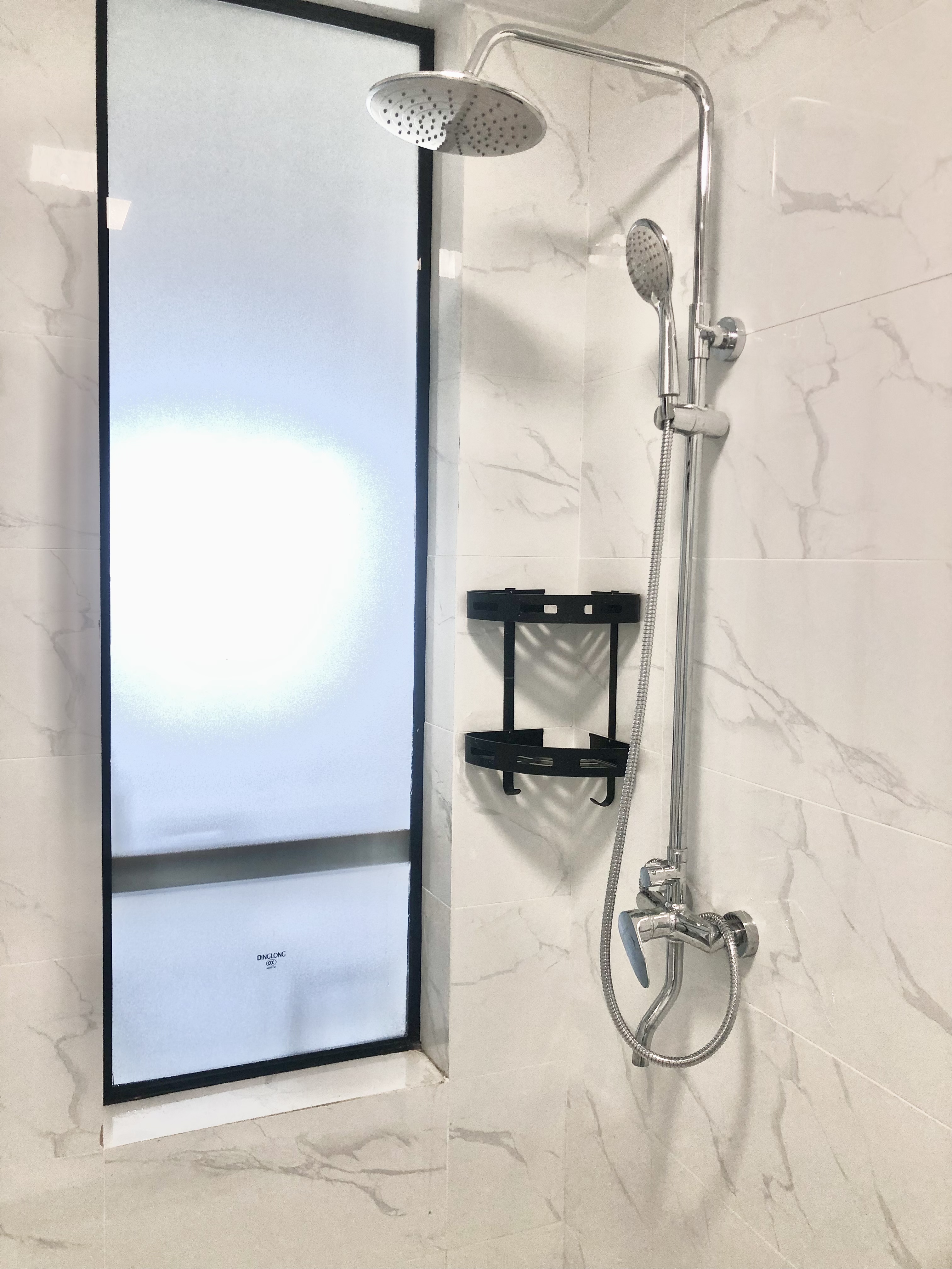 海湾花园  1室0厅1卫    2200.0元/月室内图