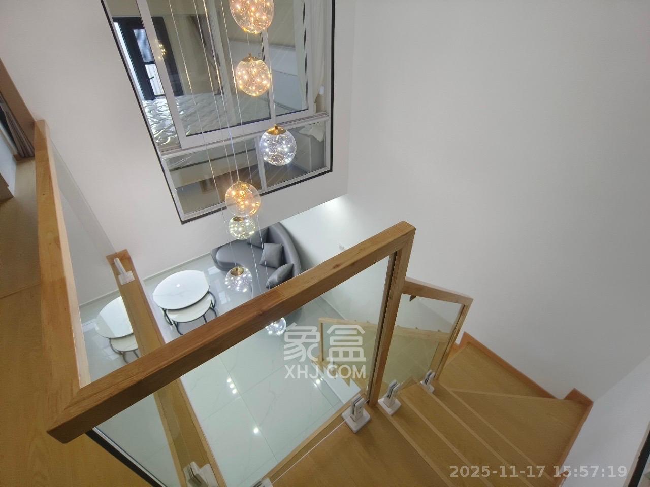 藏珑湖上公馆 1室1厅1卫 1900.0元/月 藏珑湖上公馆 1室1厅1卫 1900.0元/月室内图