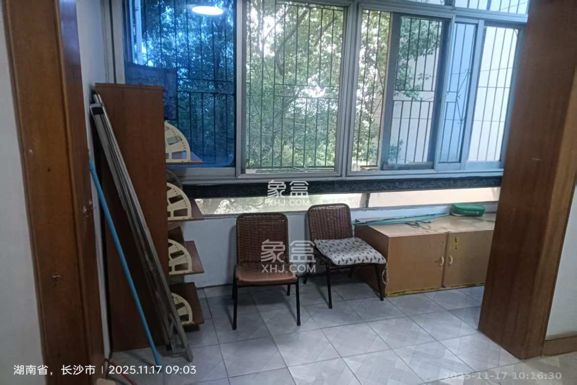 肿瘤医院生活小区 1室0厅0卫 1800.0元/月 肿瘤医院生活小区 1室0厅0卫 1800.0元/月室内图