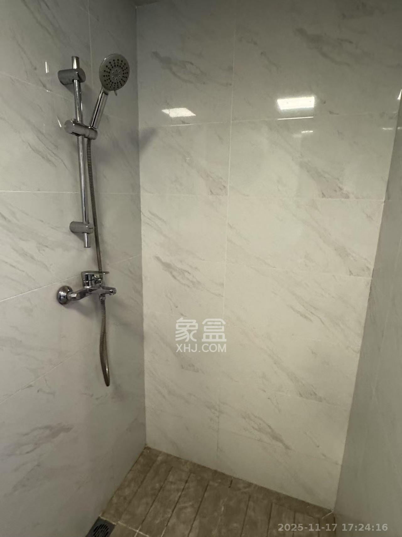 梅溪华府（新城金茂梦想华府）  1室0厅0卫    1700.0元/月室内图