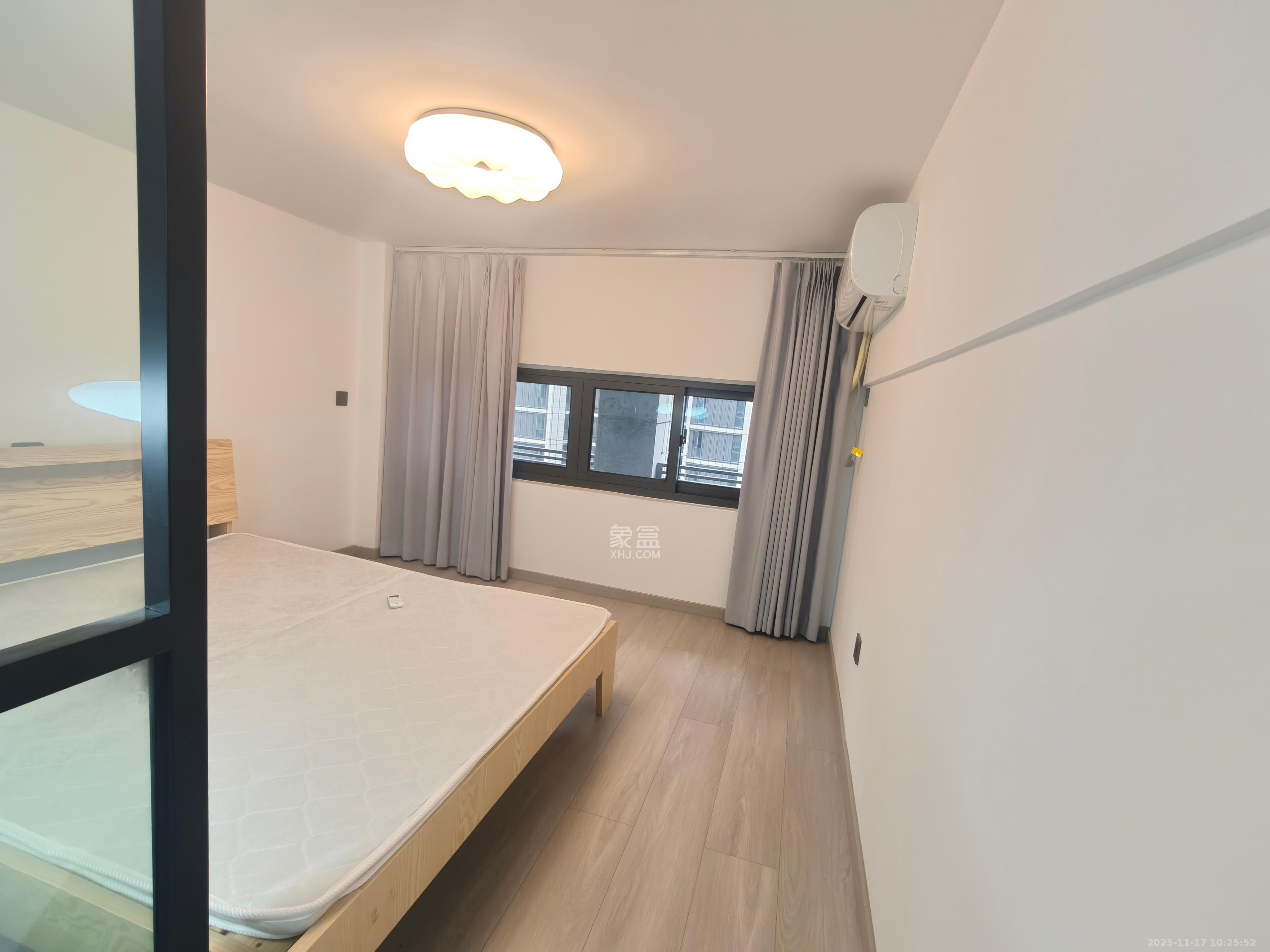 中交广场公寓  2室1厅1卫    2000.0元/月室内图