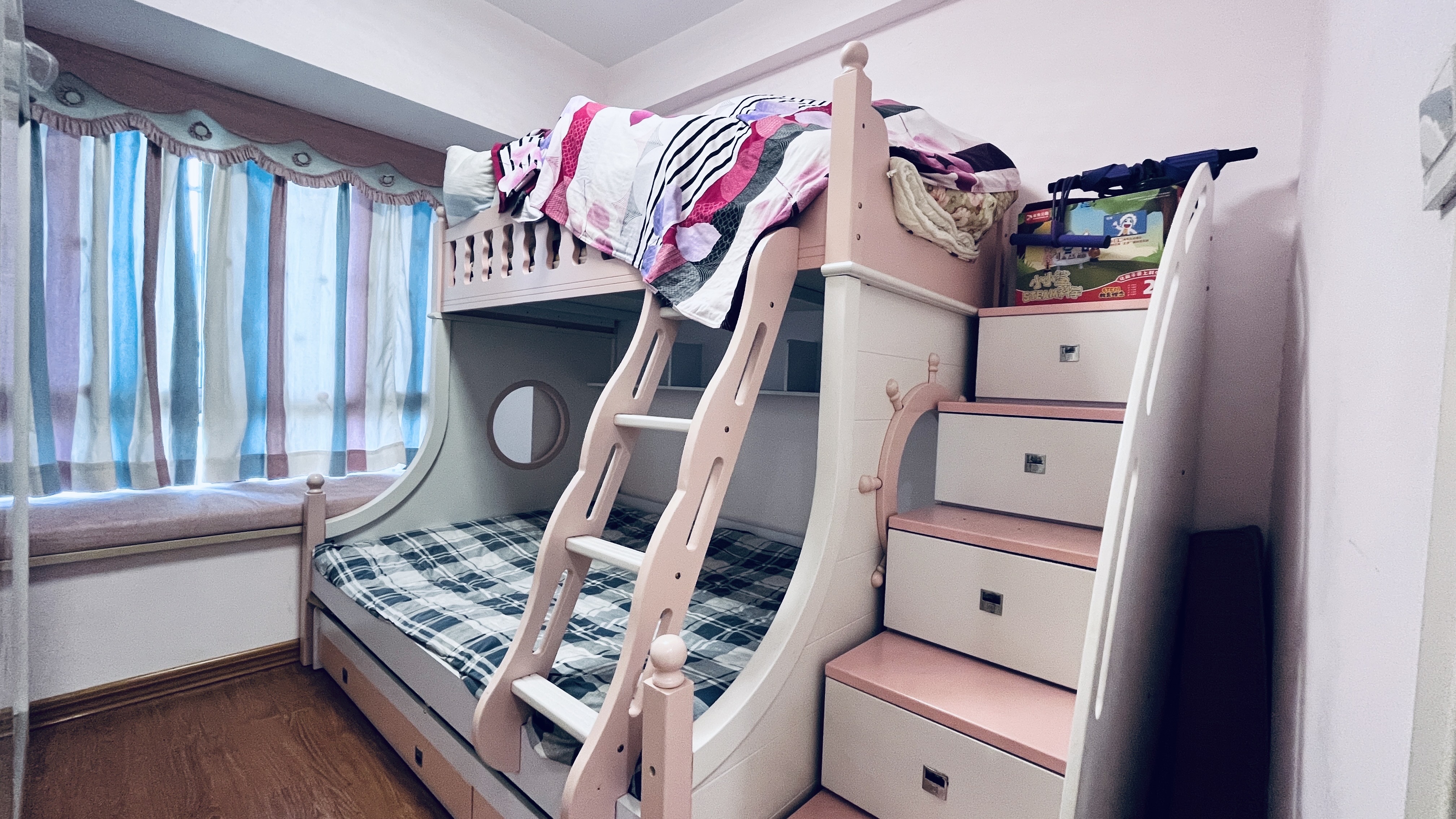 碧桂园 3室2厅1卫 2100.0元/月 碧桂园 3室2厅1卫 2100.0元/月室内图