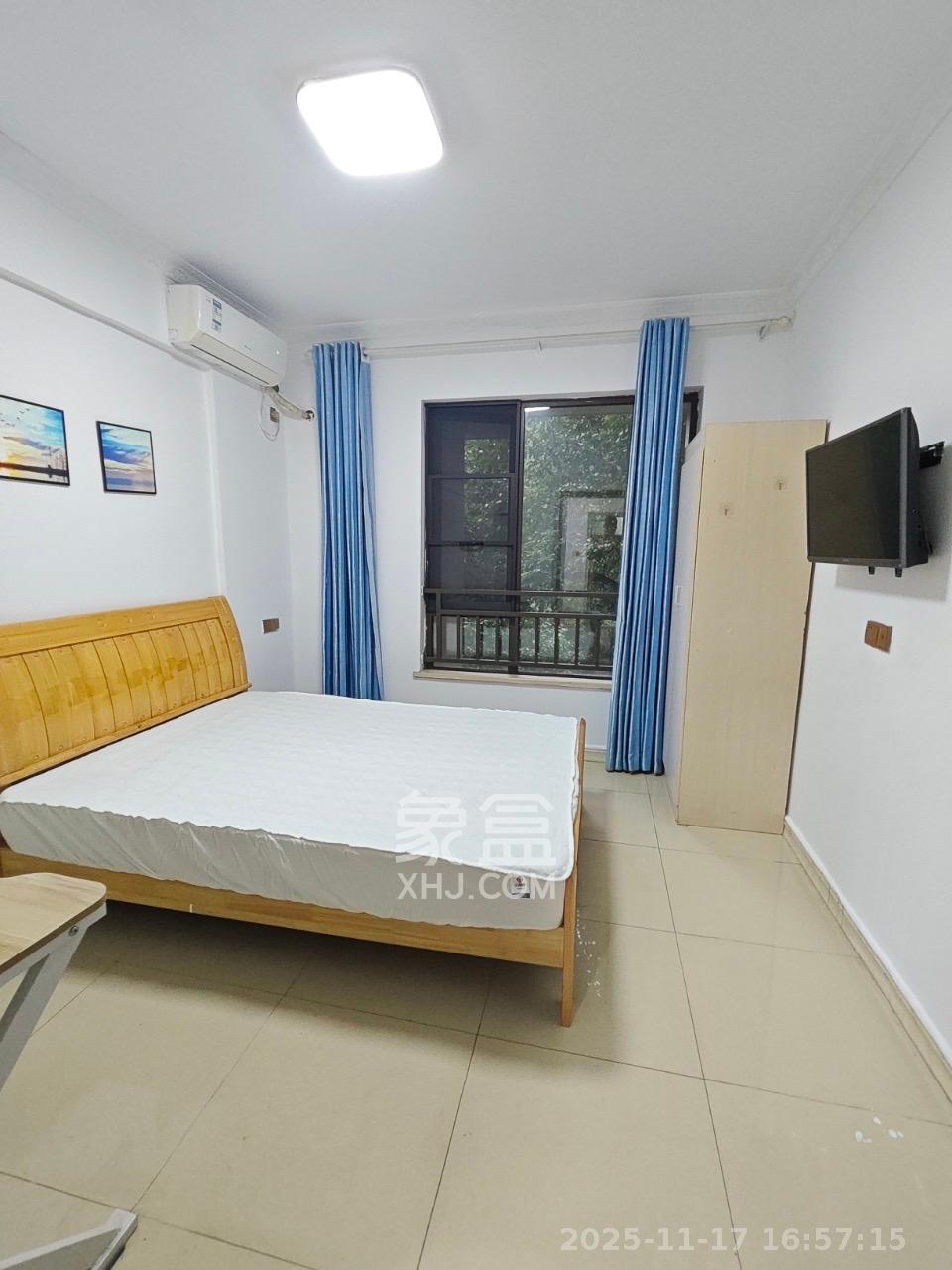 旭辉御府  1室1厅1卫    1380.0元/月