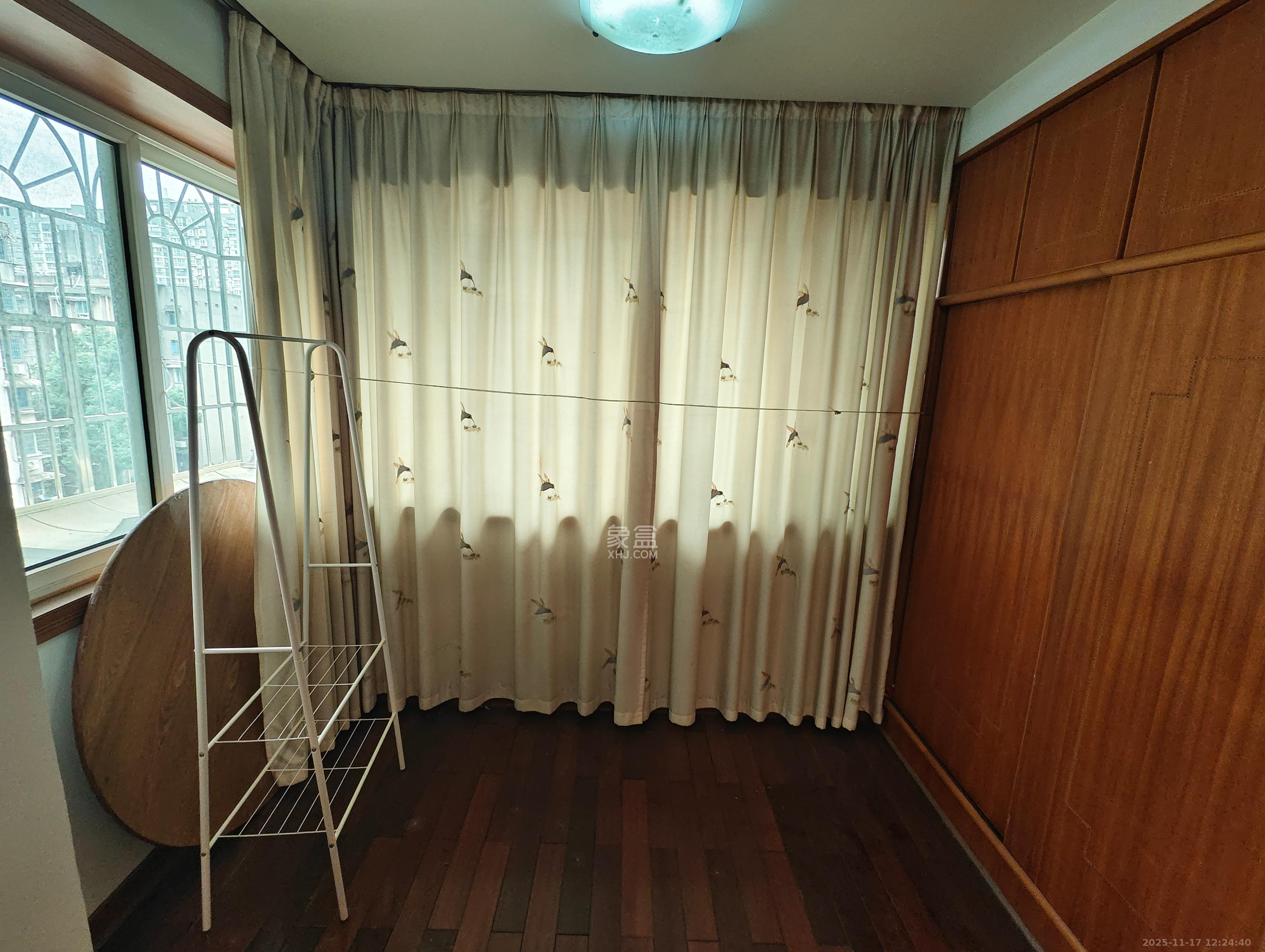 小林子冲社区 2室2厅1卫 1500.0元/月 小林子冲社区 2室2厅1卫 1500.0元/月室内图