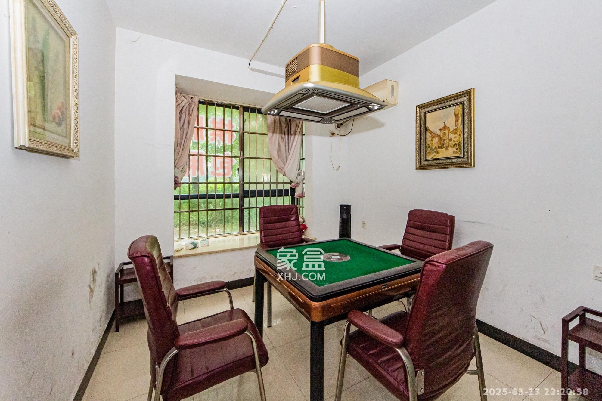 湘江世纪城临江苑  3室2厅2卫    2600.0元/月室内图