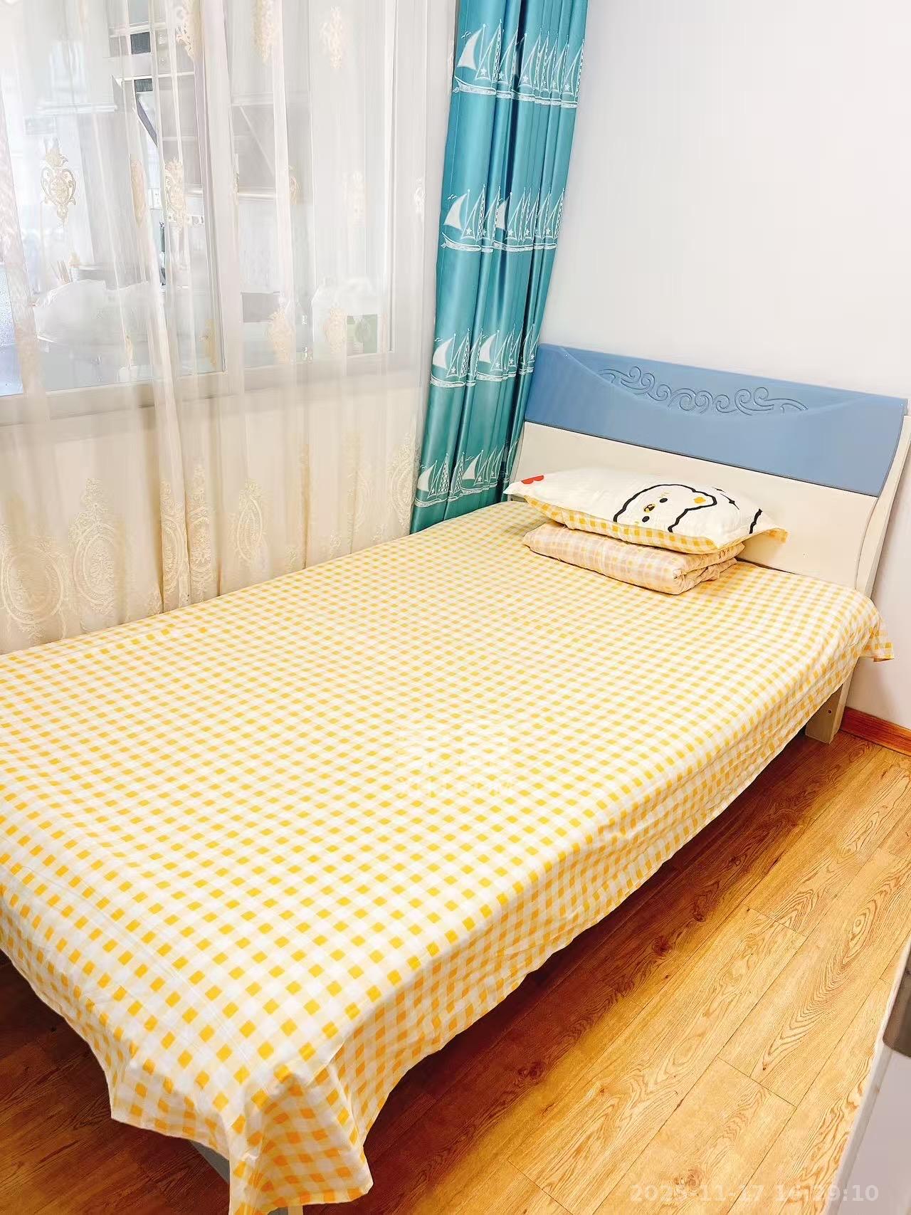 枫林美景 3室2厅1卫 2300.0元/月 枫林美景 3室2厅1卫 2300.0元/月室内图