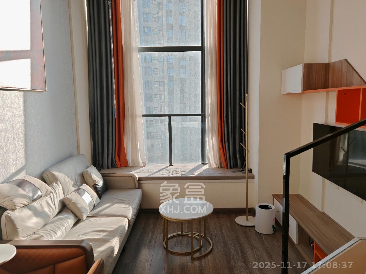 卓越浅水湾  1室1厅1卫    1750.0元/月