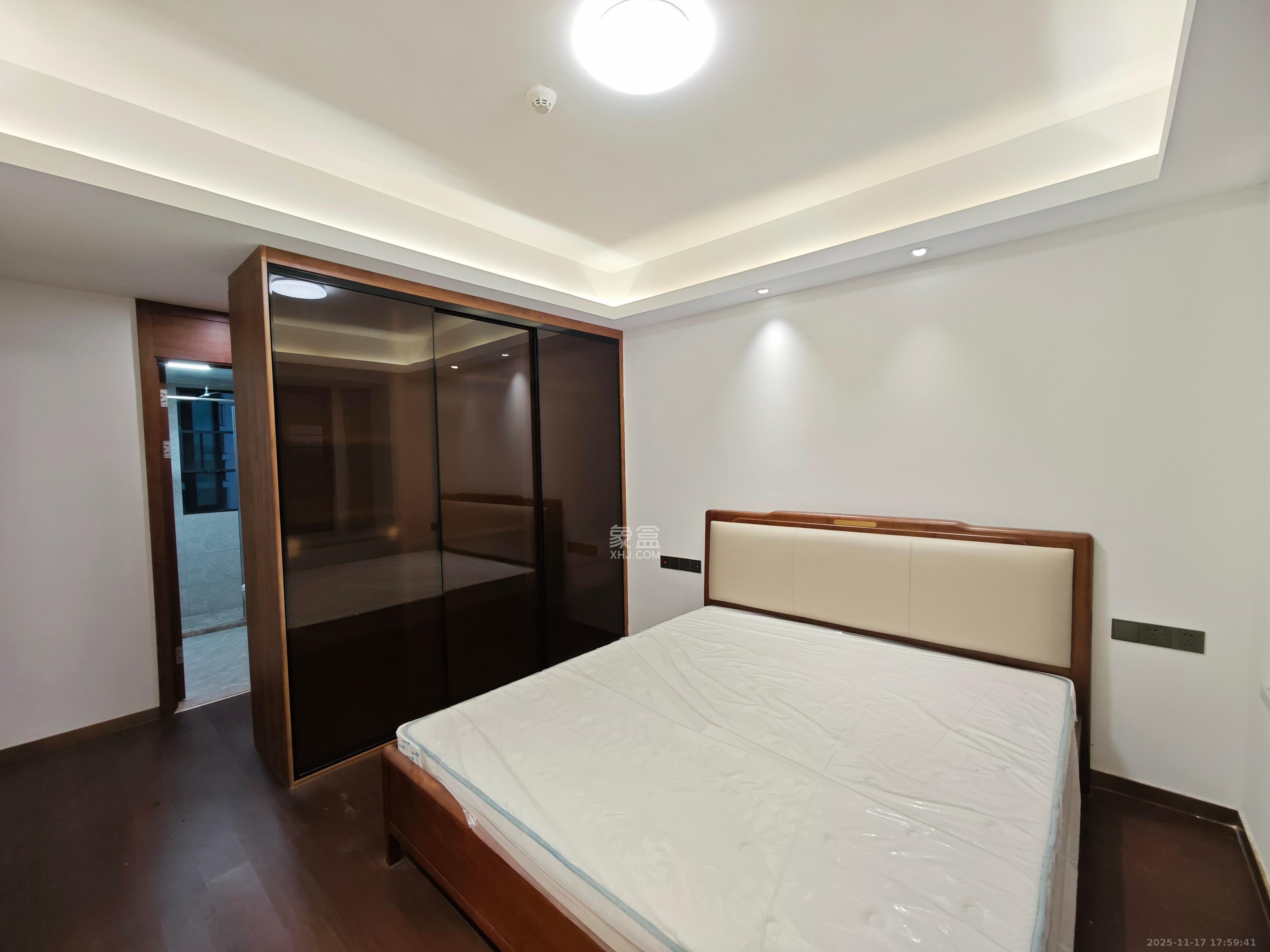 梅溪悦章  4室2厅2卫    4300.0元/月室内图