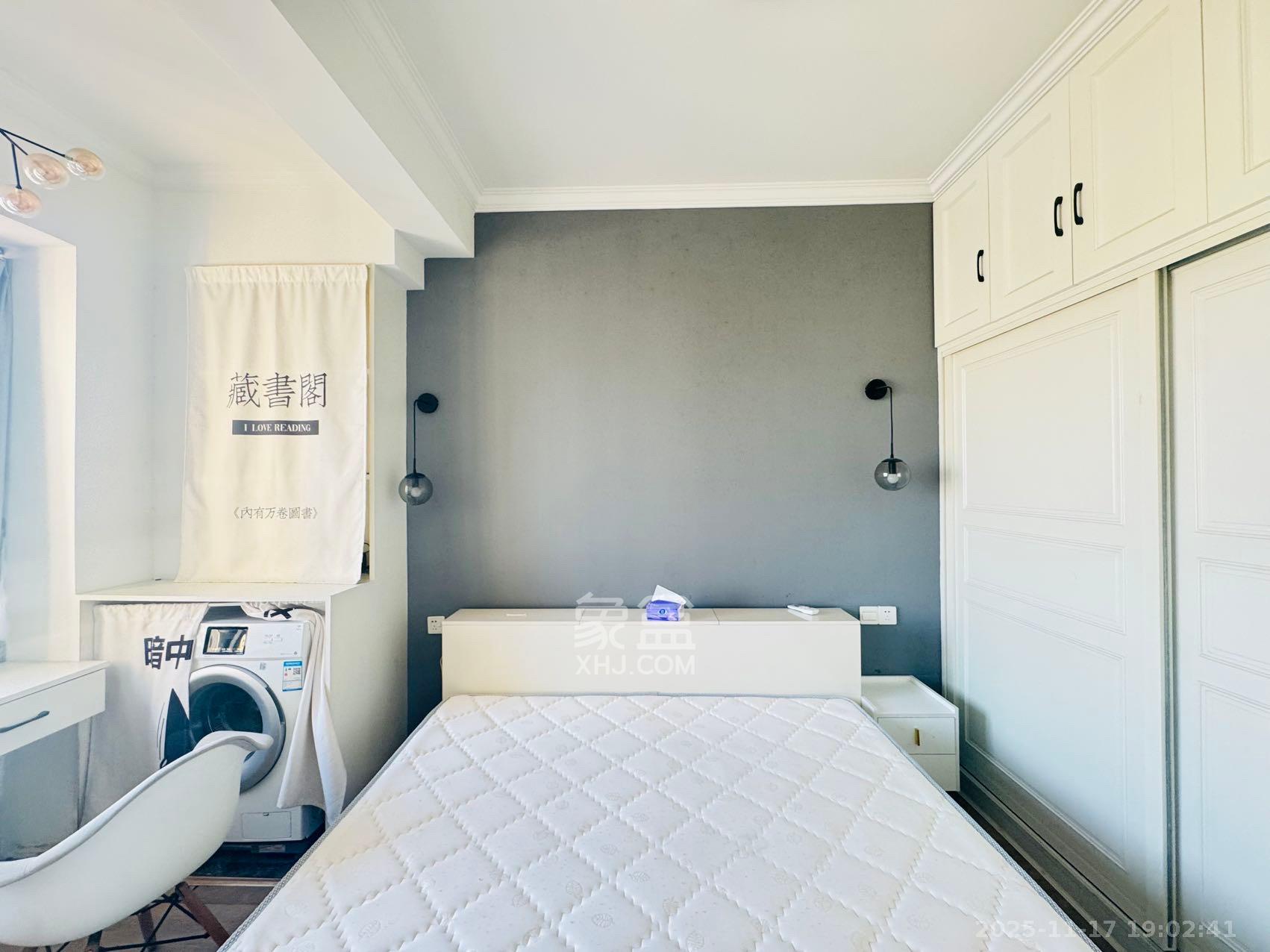 半山公馆(半山国际中心) 1室1厅1卫 2489.0元/月 半山公馆(半山国际中心) 1室1厅1卫 2489.0元/月室内图