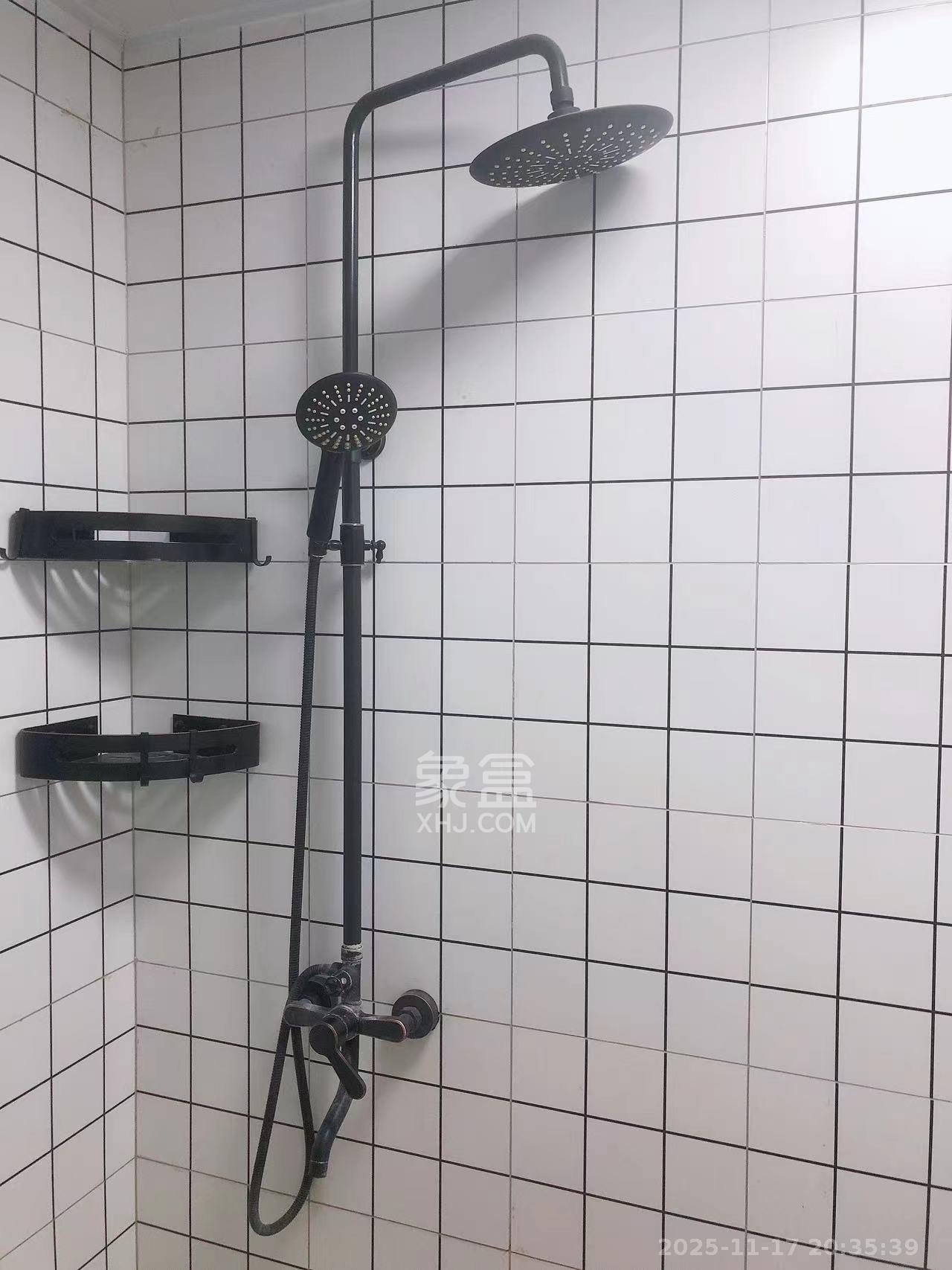 荣悦台  1室1厅1卫    2500.0元/月室内图