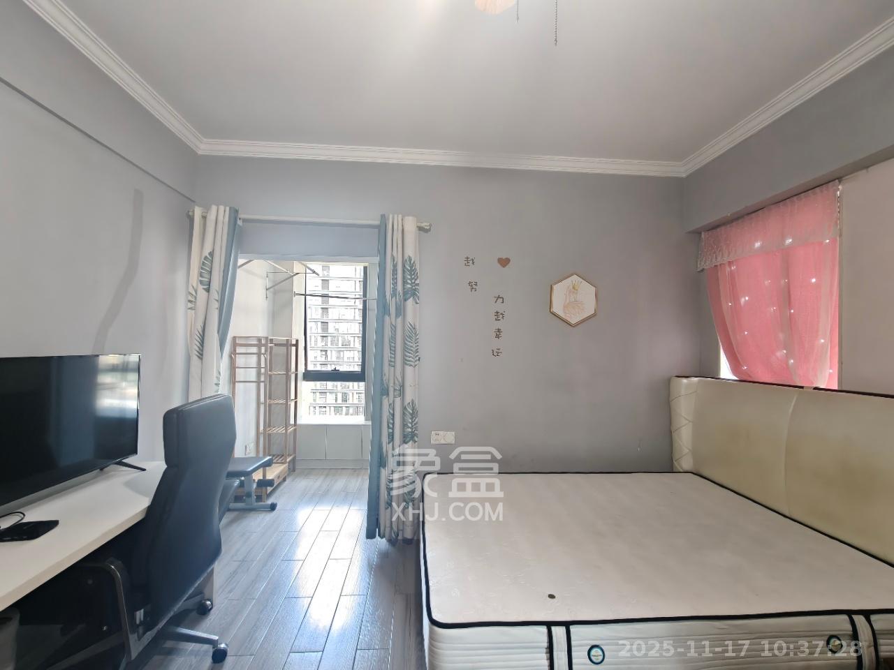 未来漫城  1室1厅1卫    1500.0元/月室内图