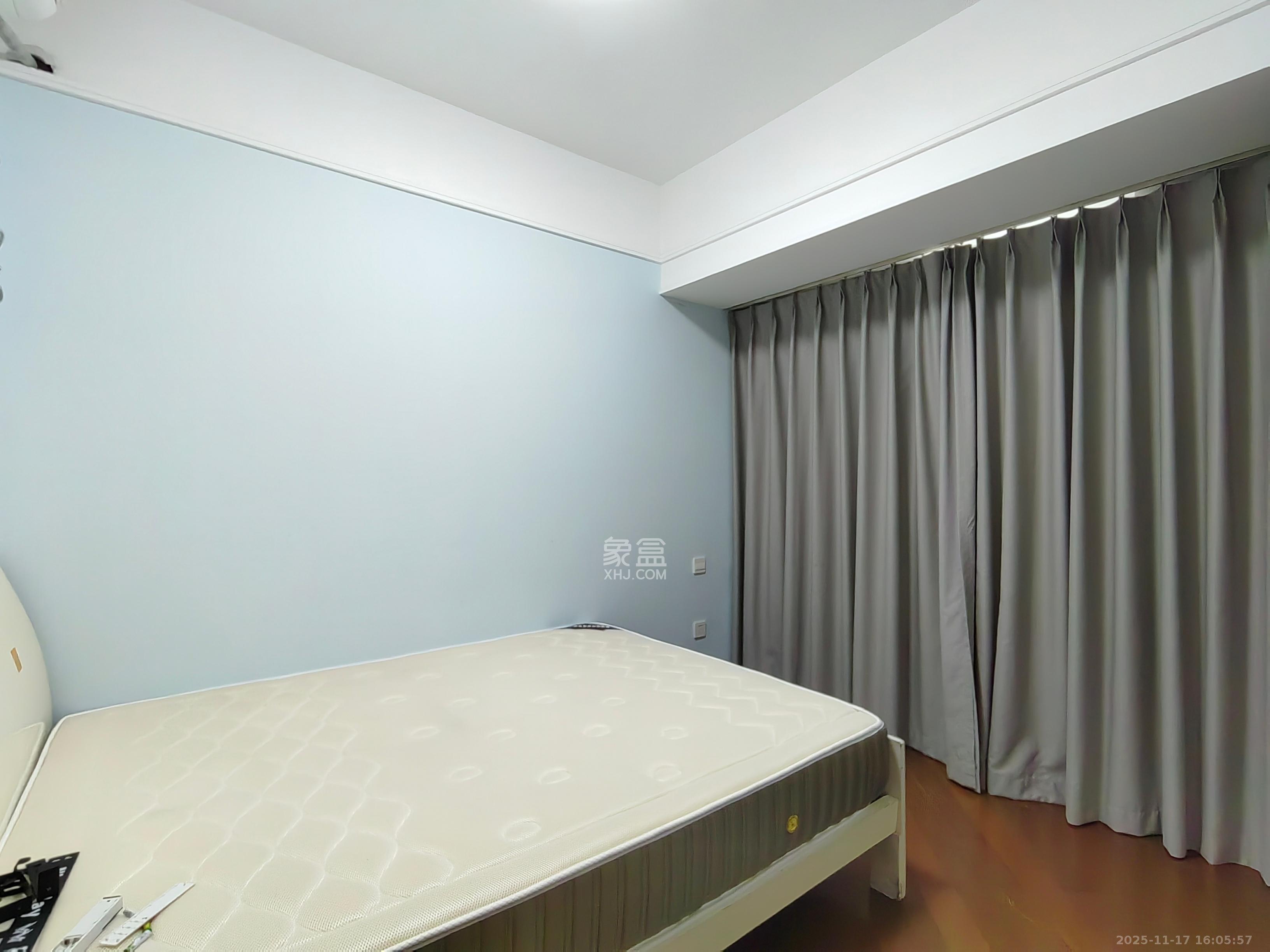 万科金域蓝湾  3室2厅1卫    2500.0元/月室内图