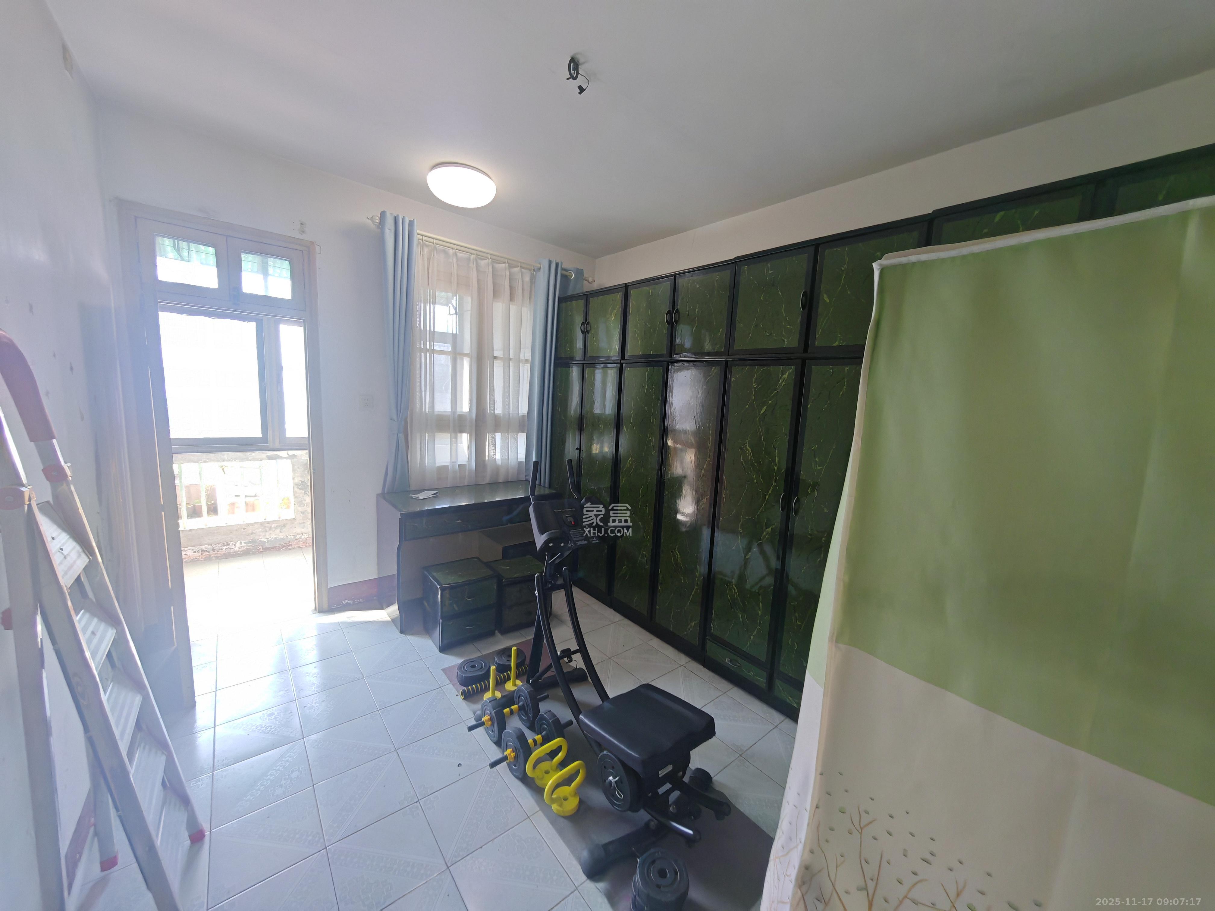 妙高峰79号(产权妙高峰18号001栋) 2室1厅1卫 1300.0元/月 妙高峰79号(产权妙高峰18号001栋) 2室1厅1卫 1300.0元/月室内图