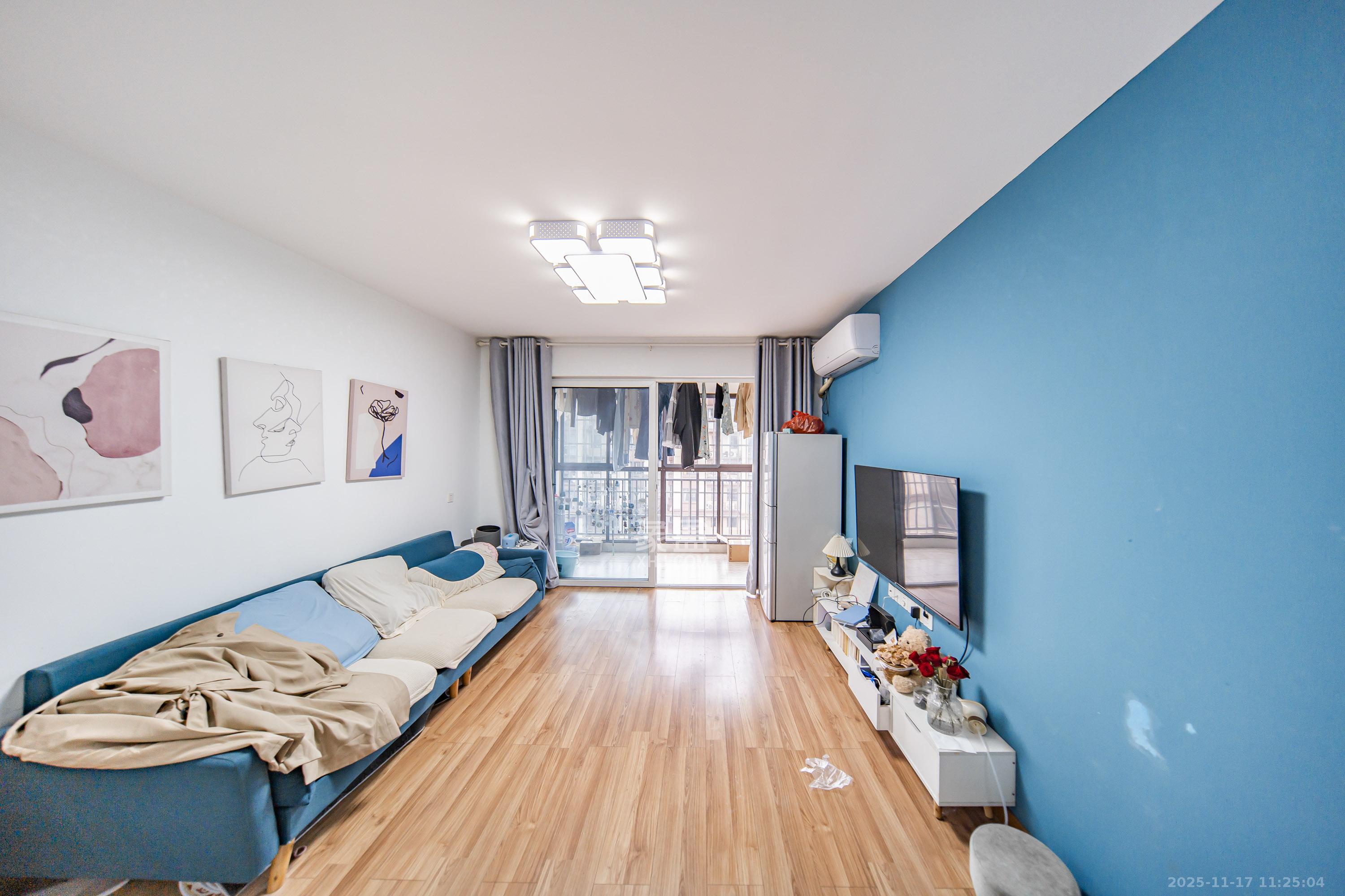 鑫利家园  2室2厅1卫    55.0万