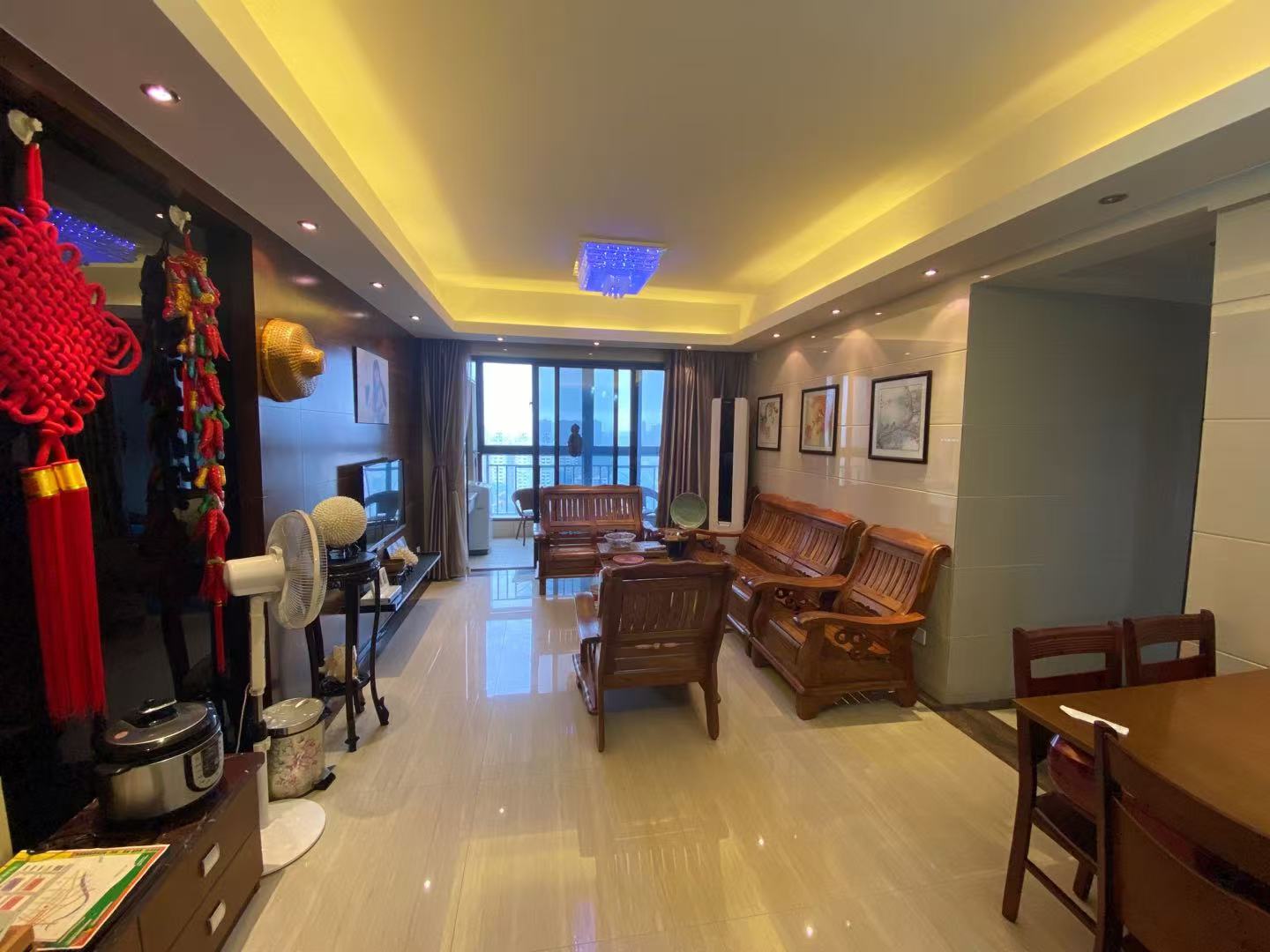 天伦誉海湾  2室2厅1卫    2700.0元/月室内图