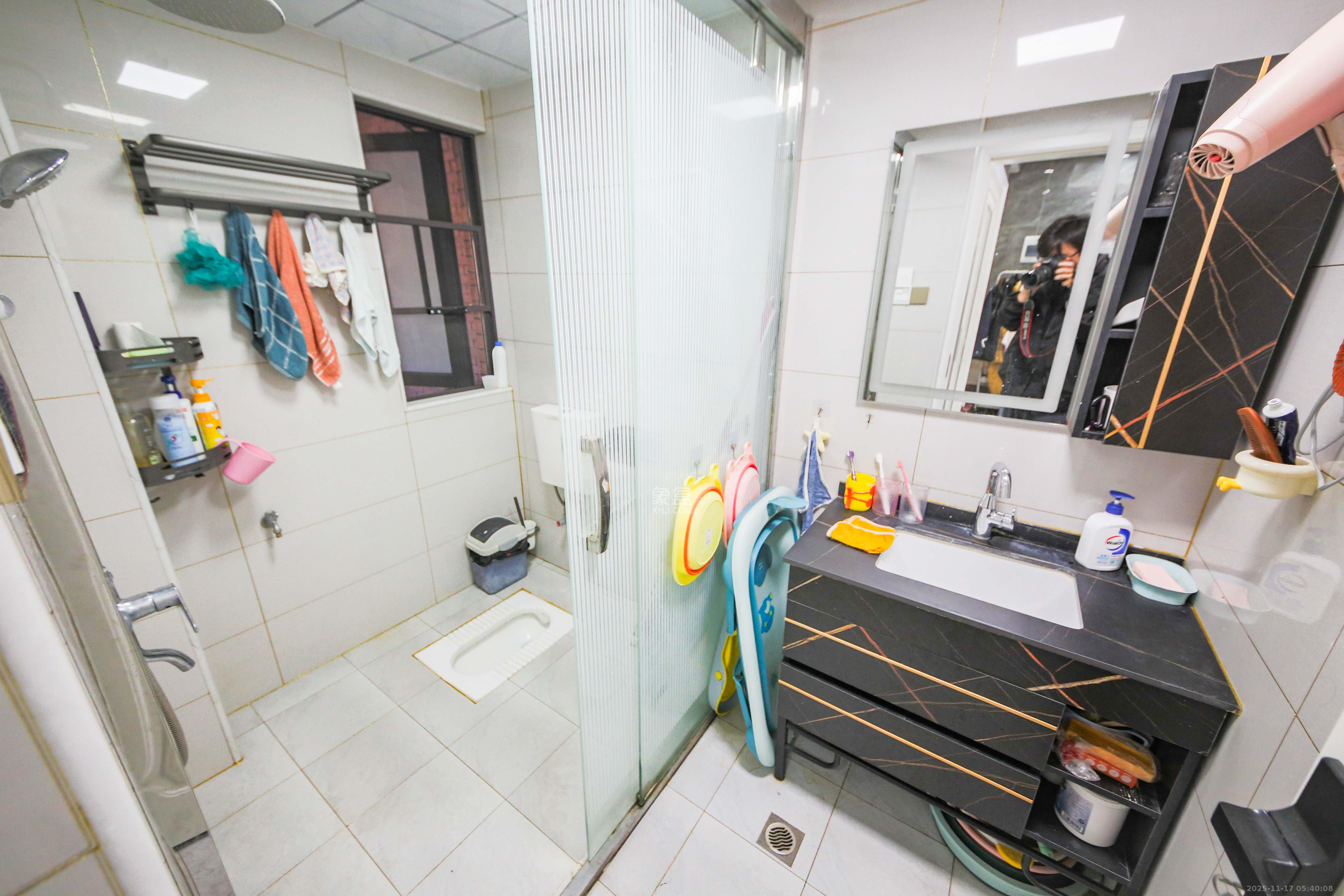 鑫远翡丽郡(鑫远翡丽雅苑) 3室2厅1卫 115.0万 鑫远翡丽郡(鑫远翡丽雅苑) 3室2厅1卫 115.0万卫生间