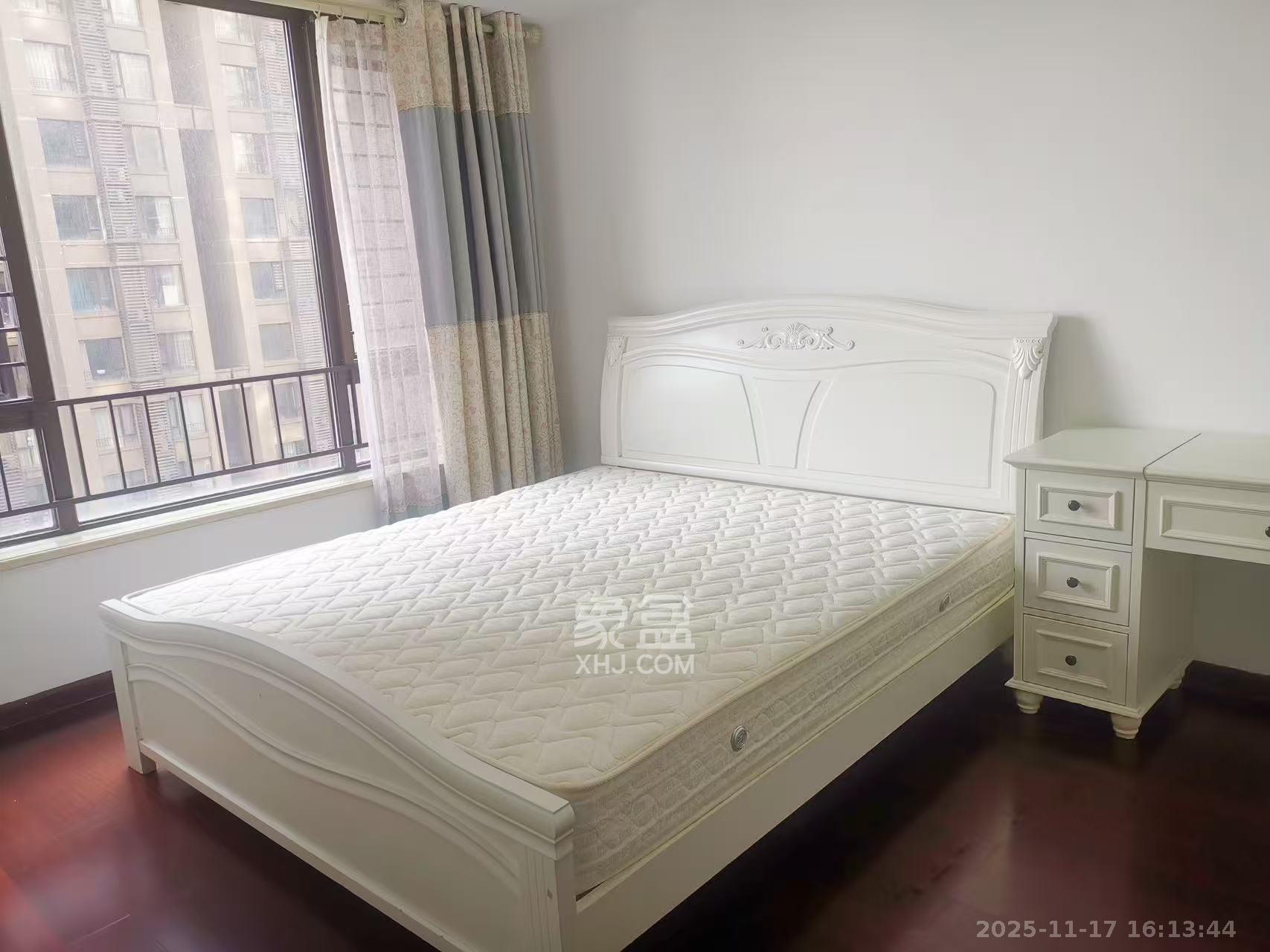 中海国际一期 3室2厅1卫 1800.0元/月 中海国际一期 3室2厅1卫 1800.0元/月室内图