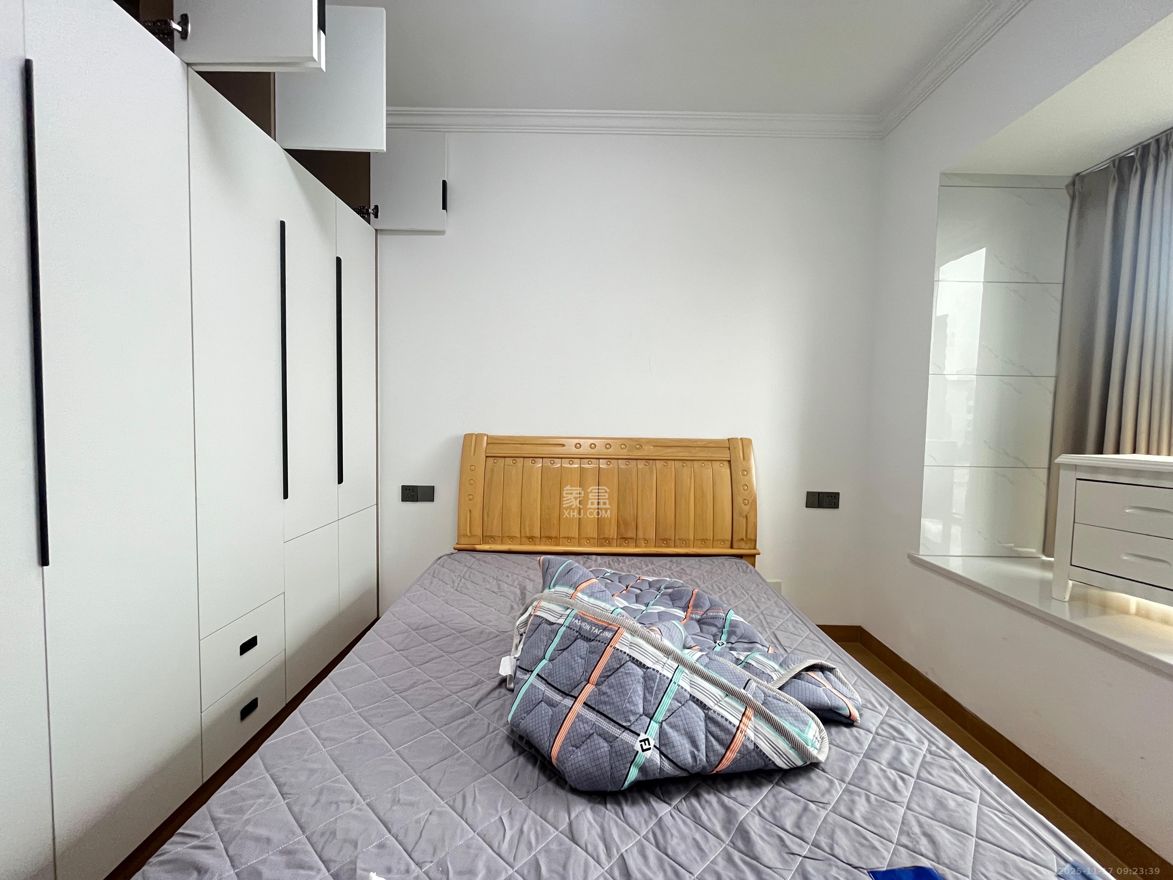 栖凤佳园 2室2厅1卫 2500.0元/月 栖凤佳园 2室2厅1卫 2500.0元/月室内图