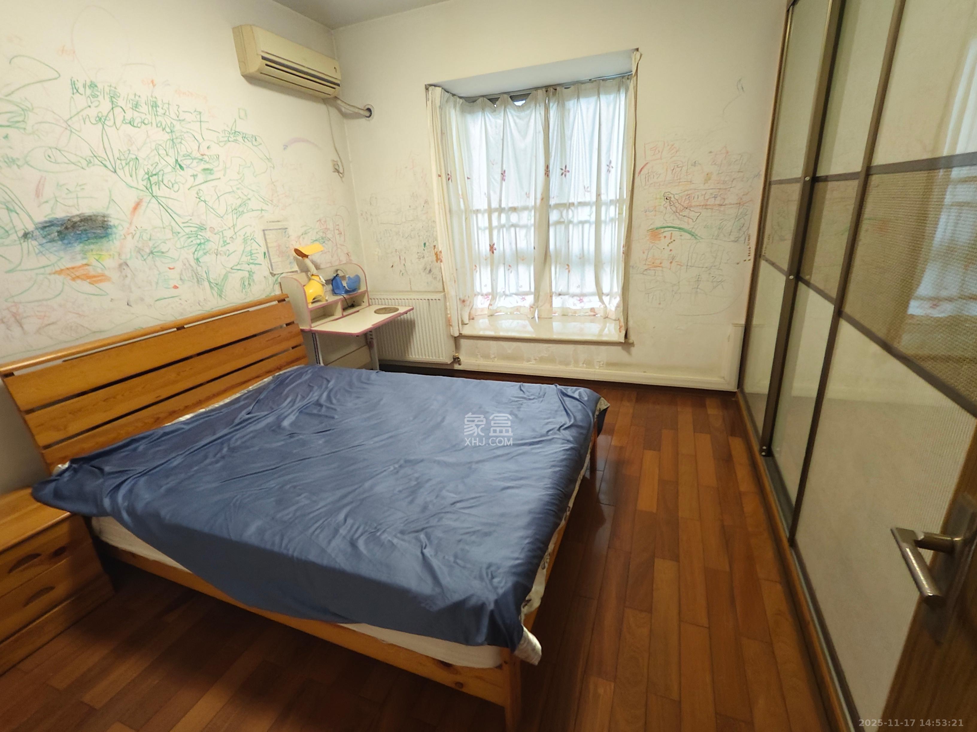 润沁园（润沁公馆）  4室2厅1卫    4000.0元/月室内图