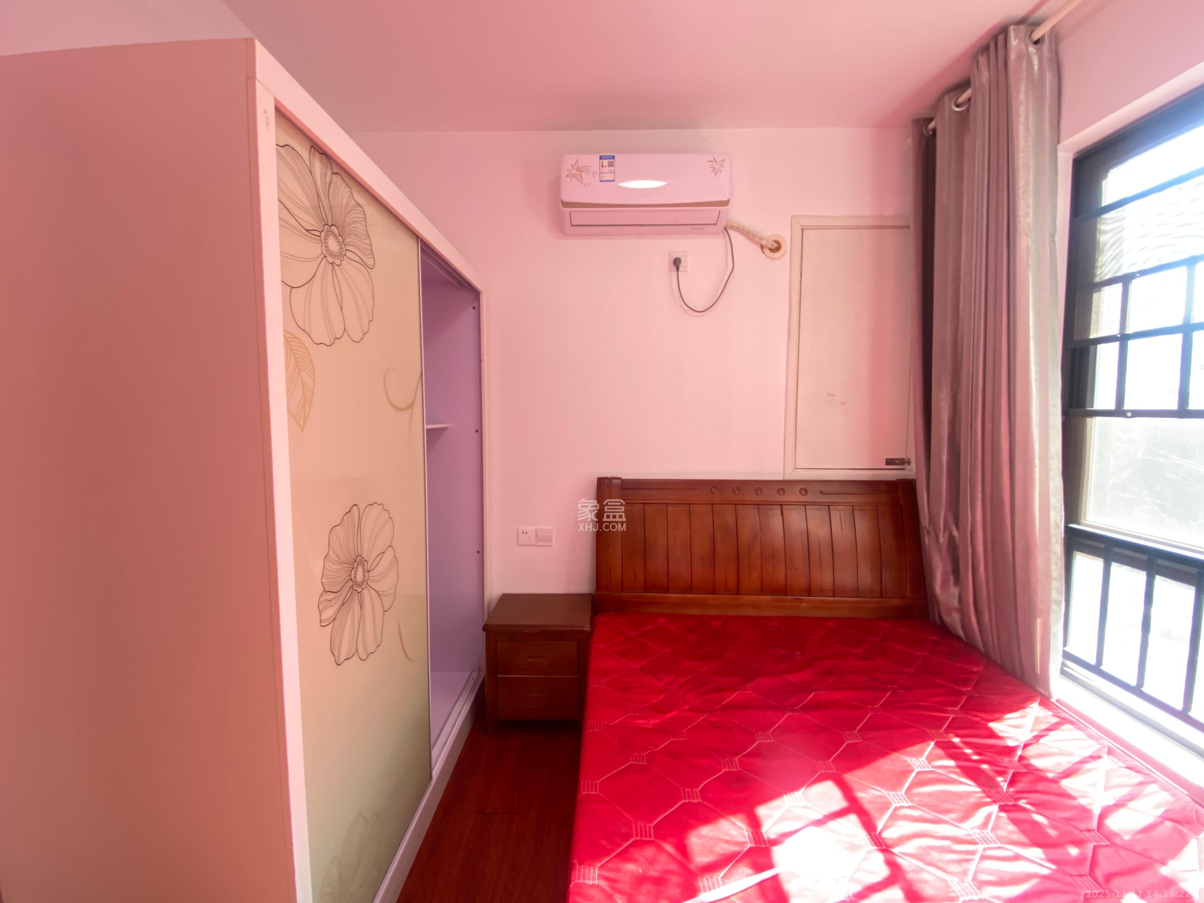 鑫远悦城(鑫远悦时代) 3室2厅1卫 1800.0元/月 鑫远悦城(鑫远悦时代) 3室2厅1卫 1800.0元/月室内图