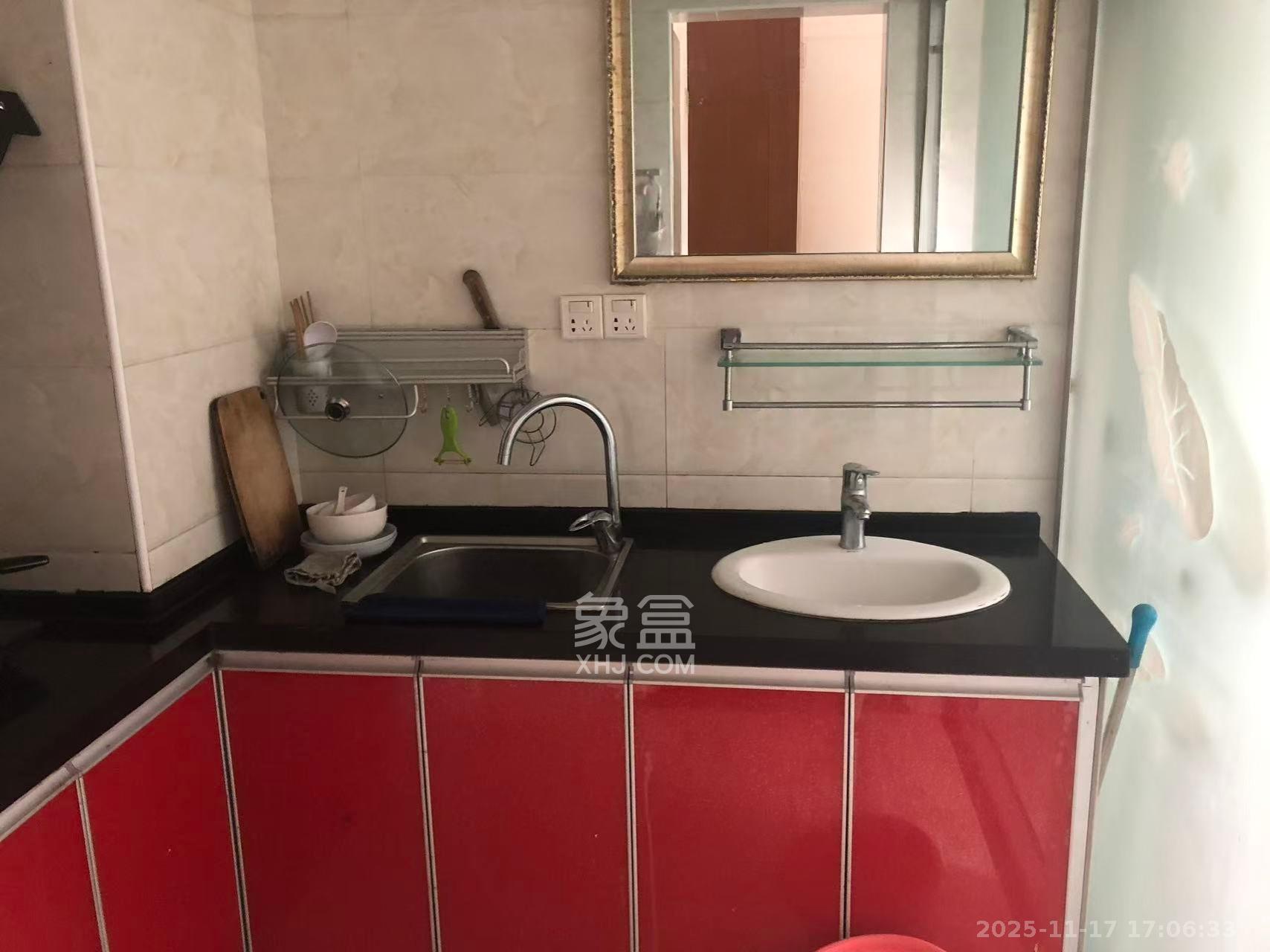 恒基凯旋门一二期  1室2厅1卫    1000.0元/月室内图