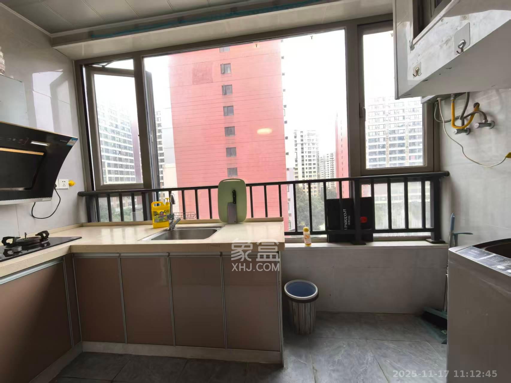 怡海星城  1室1厅1卫    1000.0元/月室内图