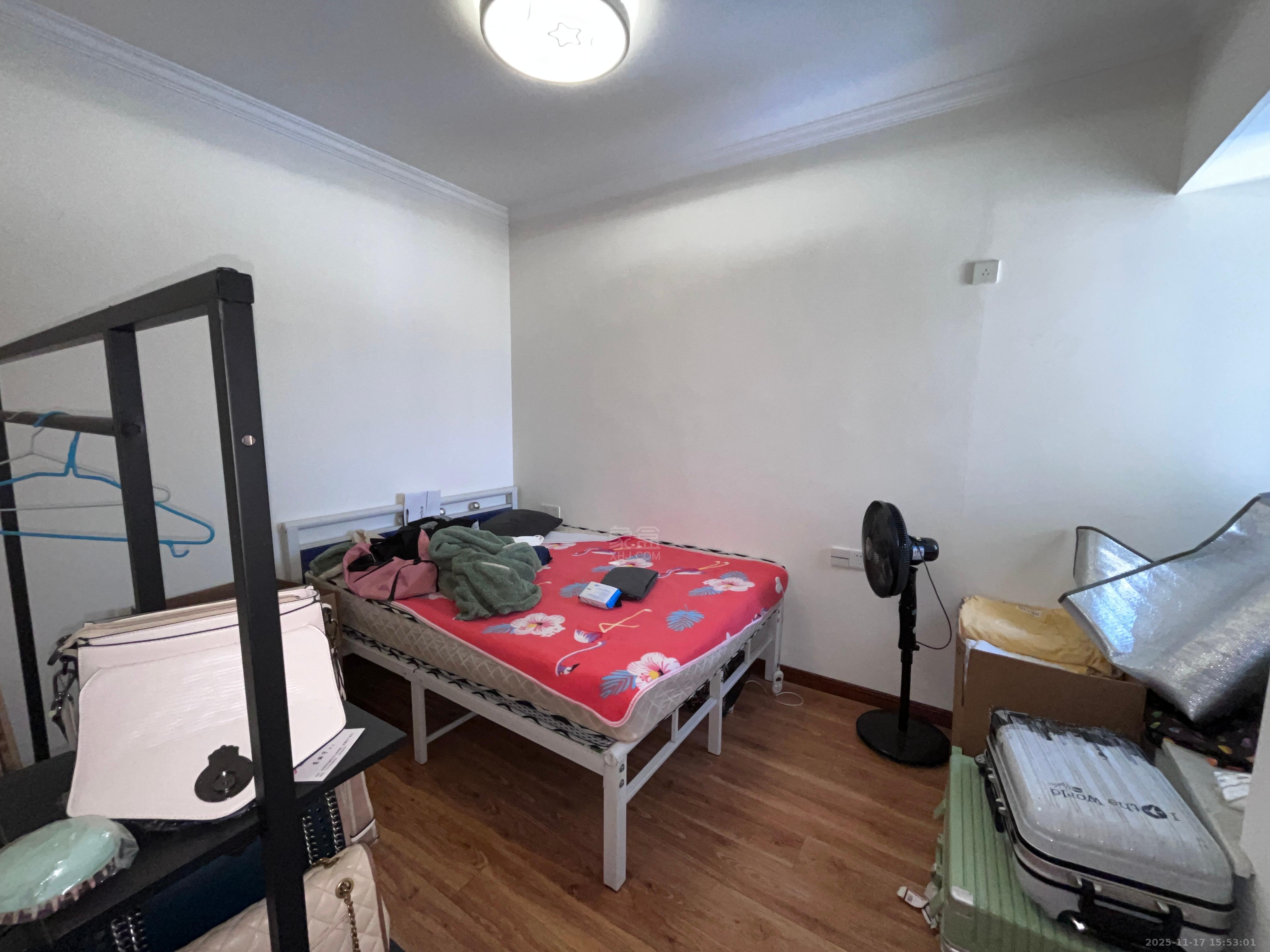 提香蓝岸  2室2厅1卫    1700.0元/月室内图