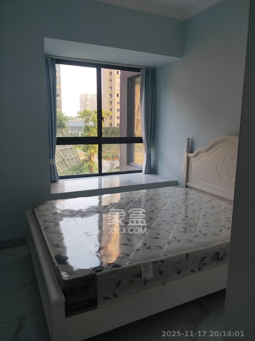 天麓尚层 3室2厅1卫 2200.0元/月 天麓尚层 3室2厅1卫 2200.0元/月室内图