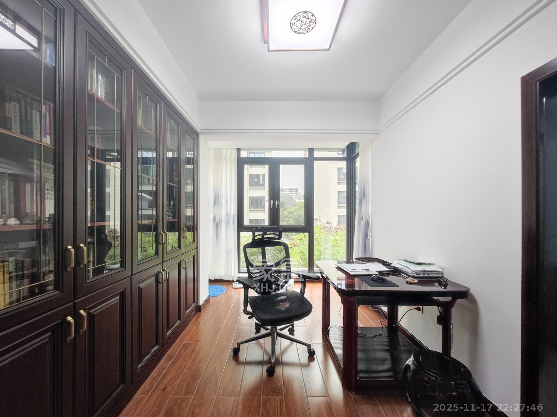 弘阳万侯府 4室2厅2卫 218.0万 弘阳万侯府 4室2厅2卫 218.0万其他