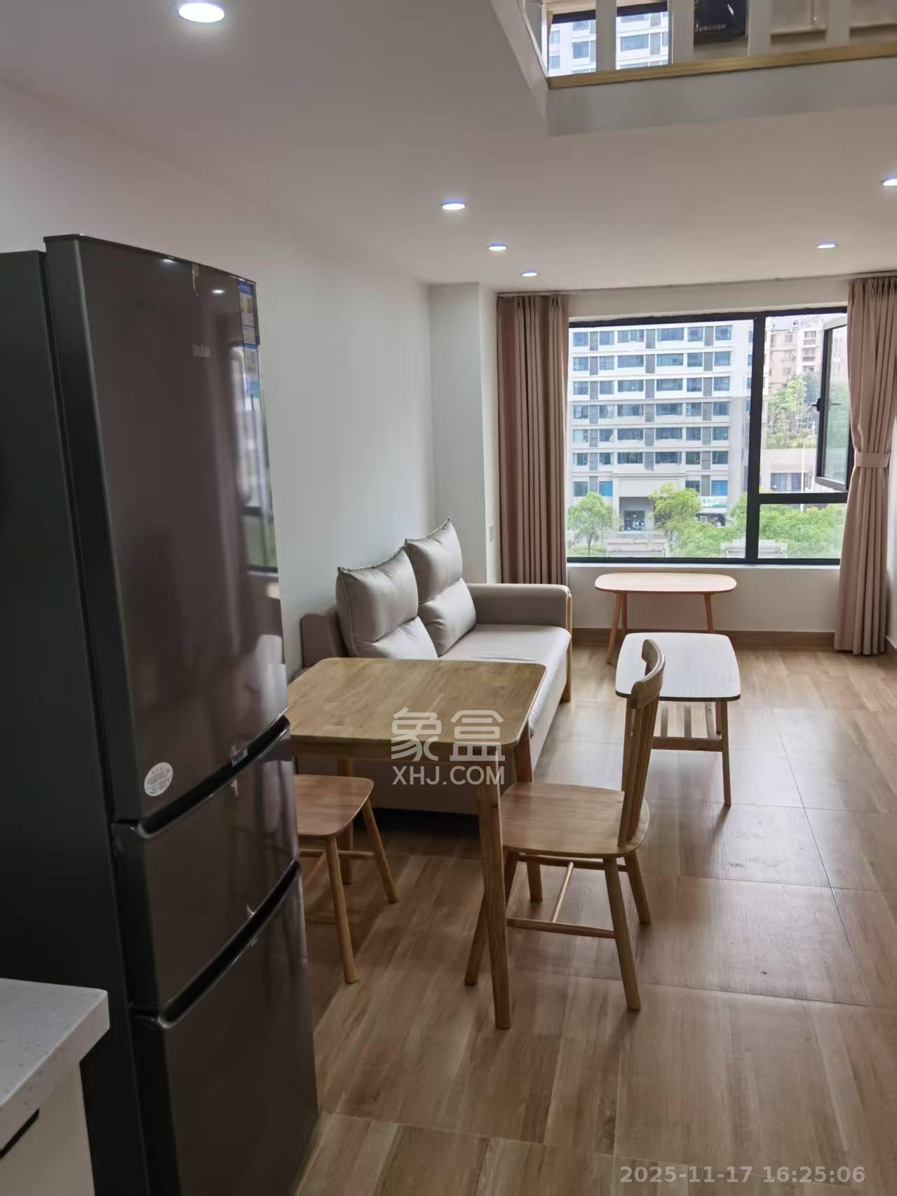 北辰时光里  1室1厅1卫    2000.0元/月