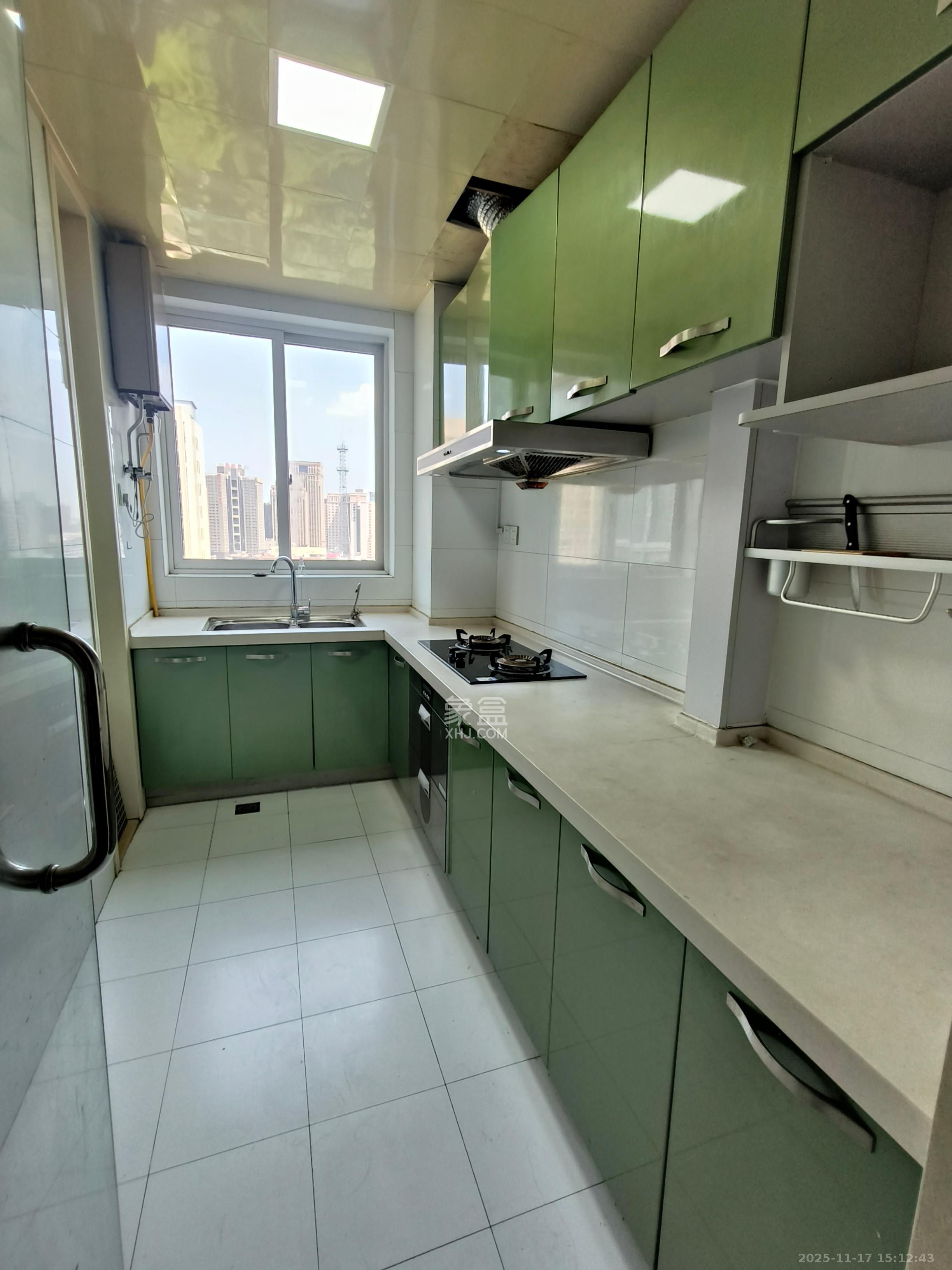 新芙蓉之都  2室2厅1卫    2200.0元/月室内图