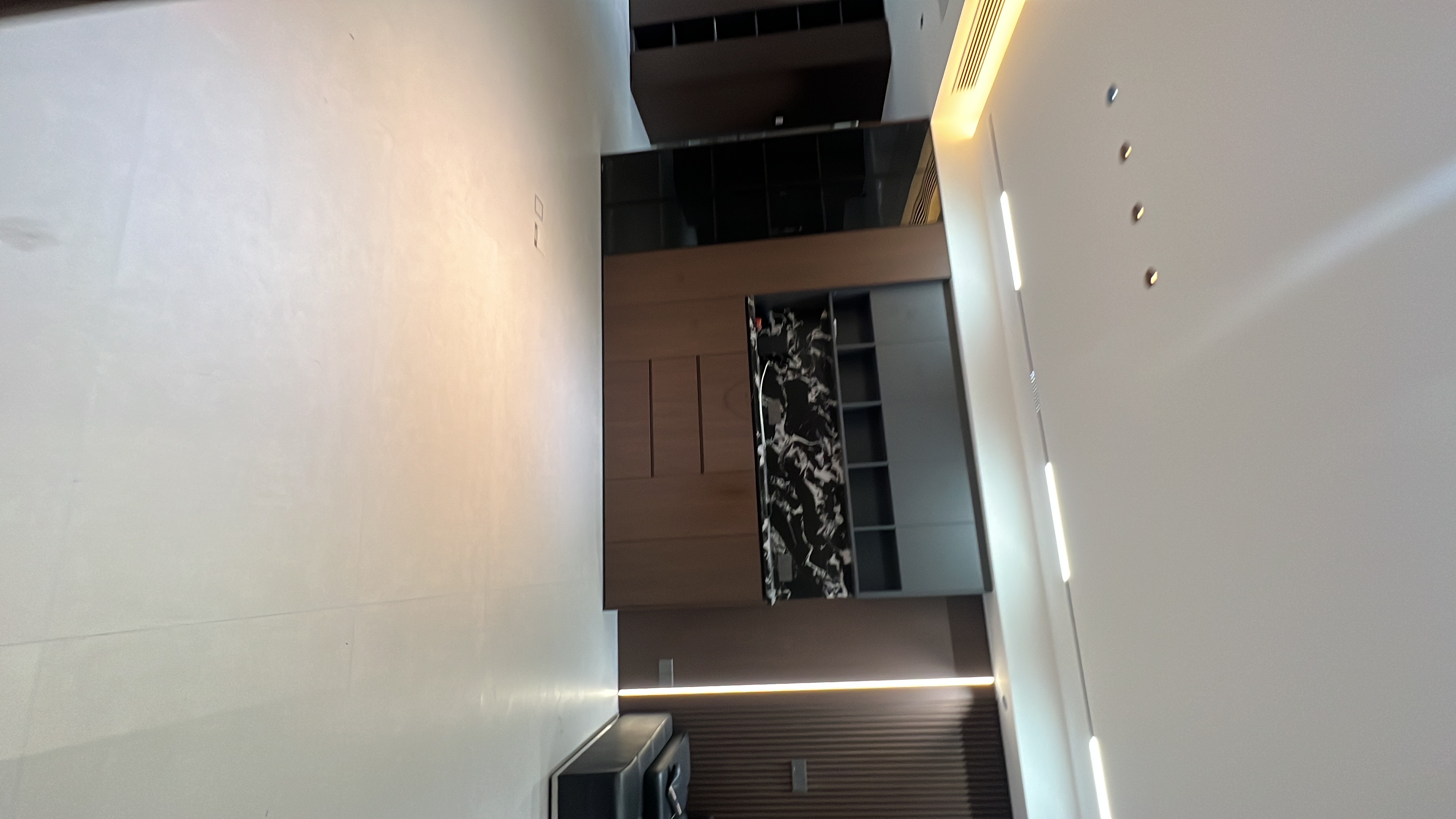 吾悦广场 4室2厅2卫 128.0万 吾悦广场 4室2厅2卫 128.0万客厅