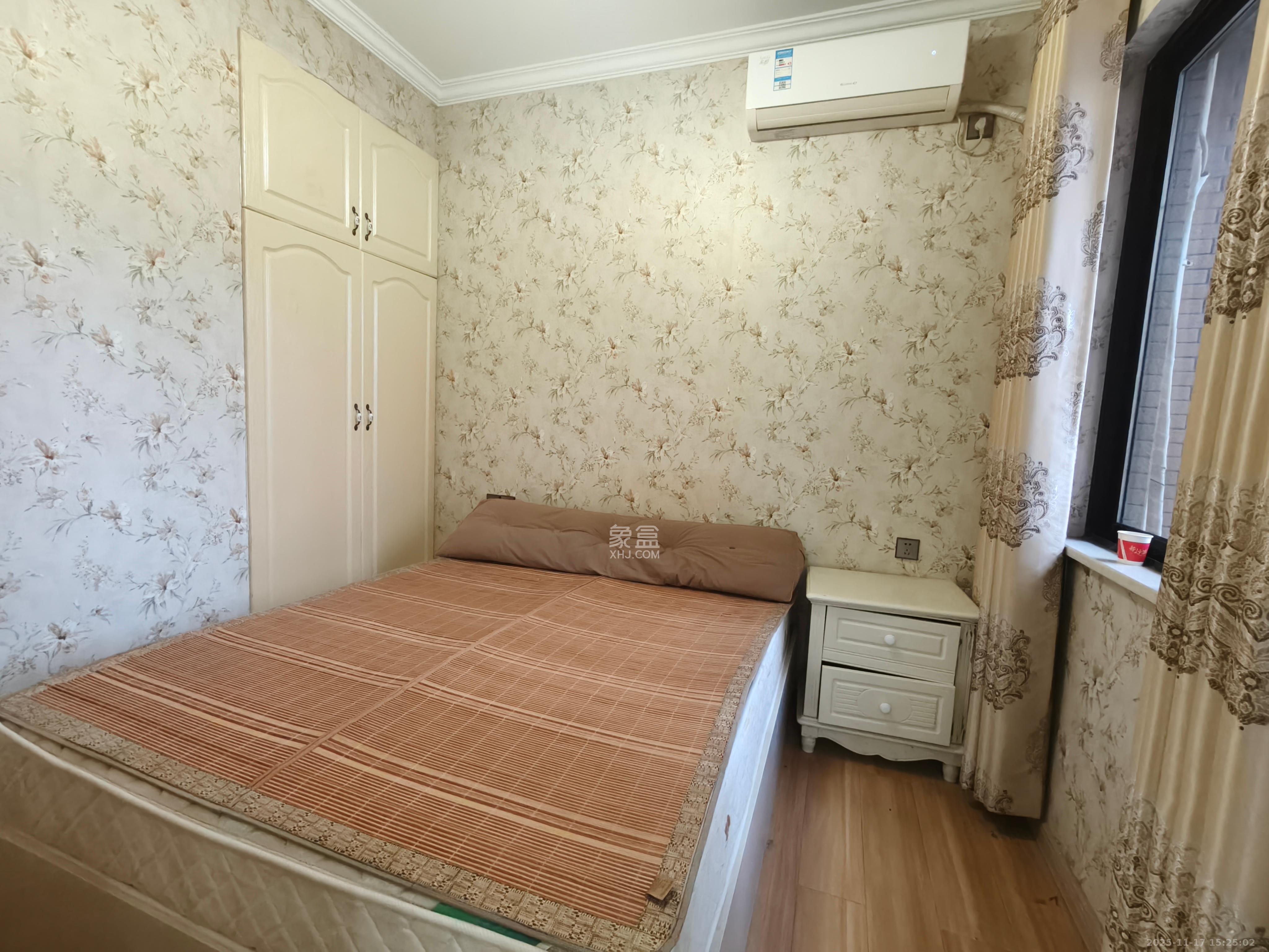 紫御江山 2室2厅1卫 2000.0元/月 紫御江山 2室2厅1卫 2000.0元/月室内图