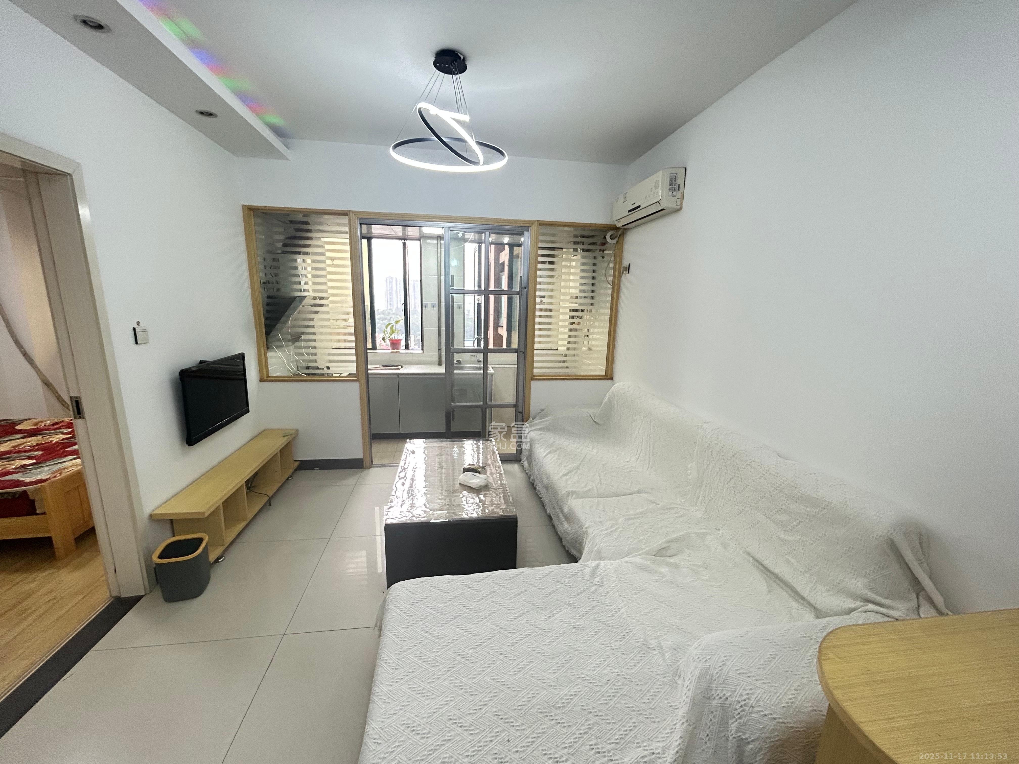 爱都(IDO) 1室1厅1卫 1550.0元/月 爱都(IDO) 1室1厅1卫 1550.0元/月室内图