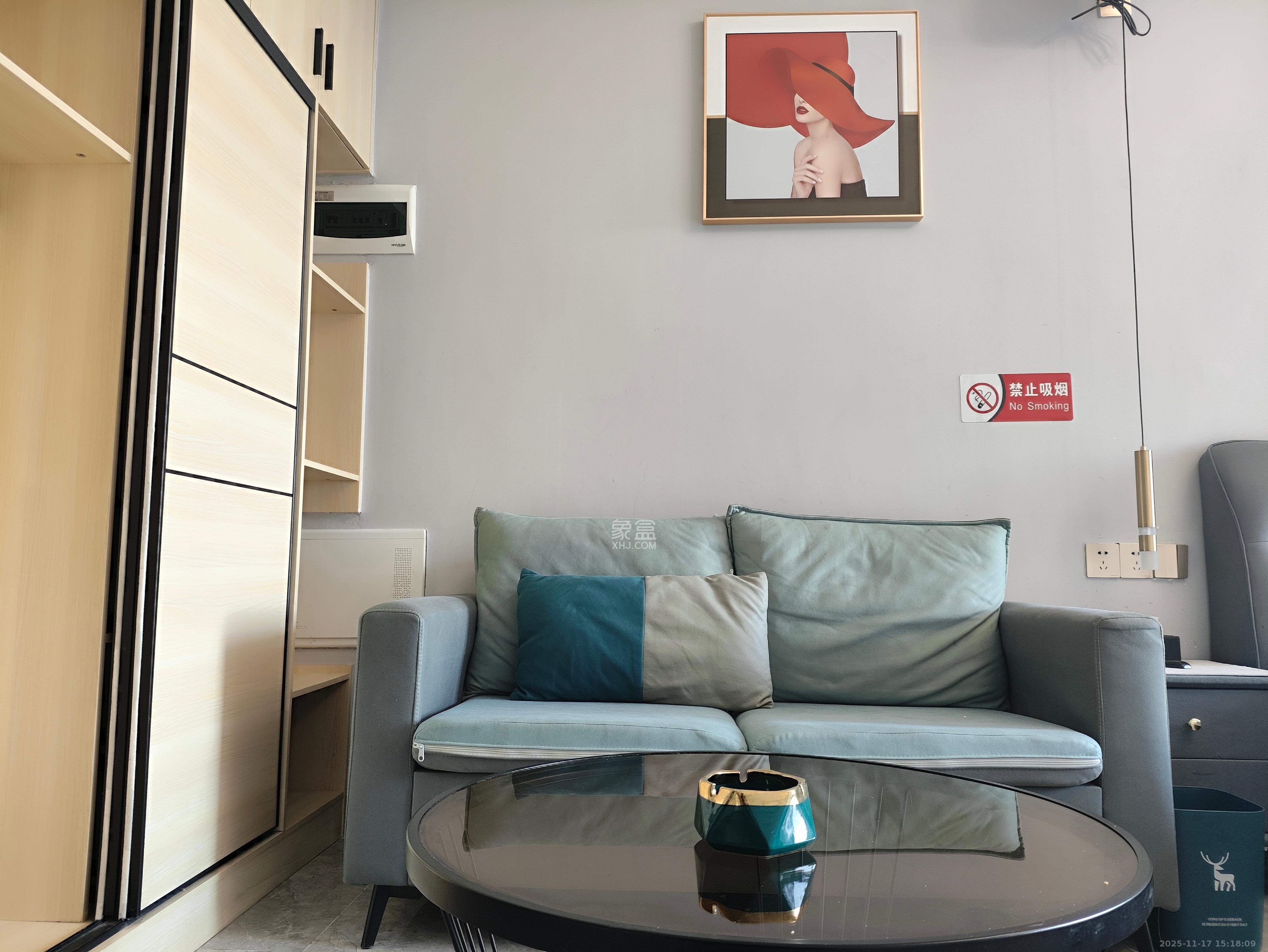 万润时光里 1室1厅1卫 1500.0元/月 万润时光里 1室1厅1卫 1500.0元/月室内图