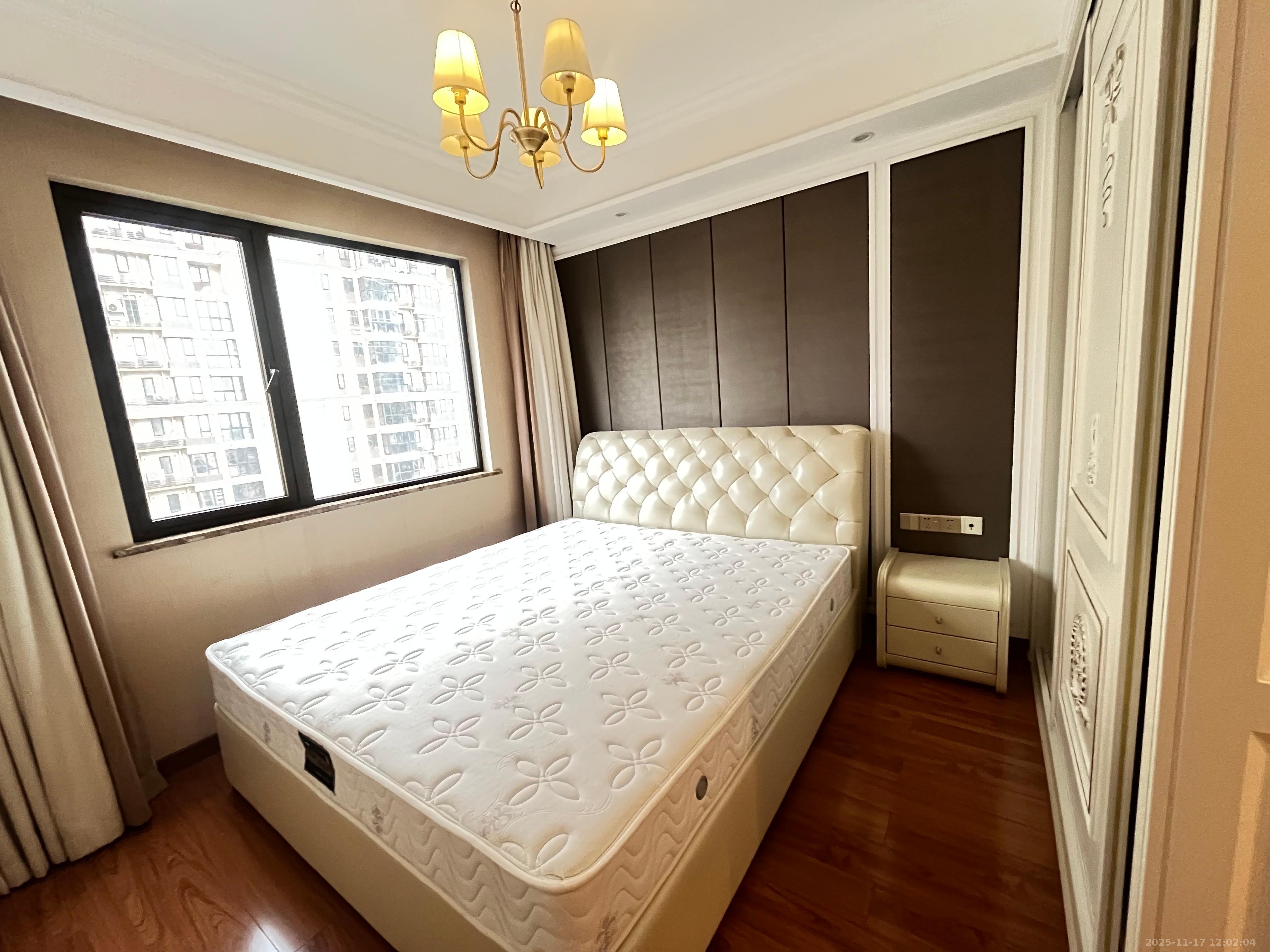 保利西海岸B区 2室2厅1卫 3500.0元/月 保利西海岸B区 2室2厅1卫 3500.0元/月室内图