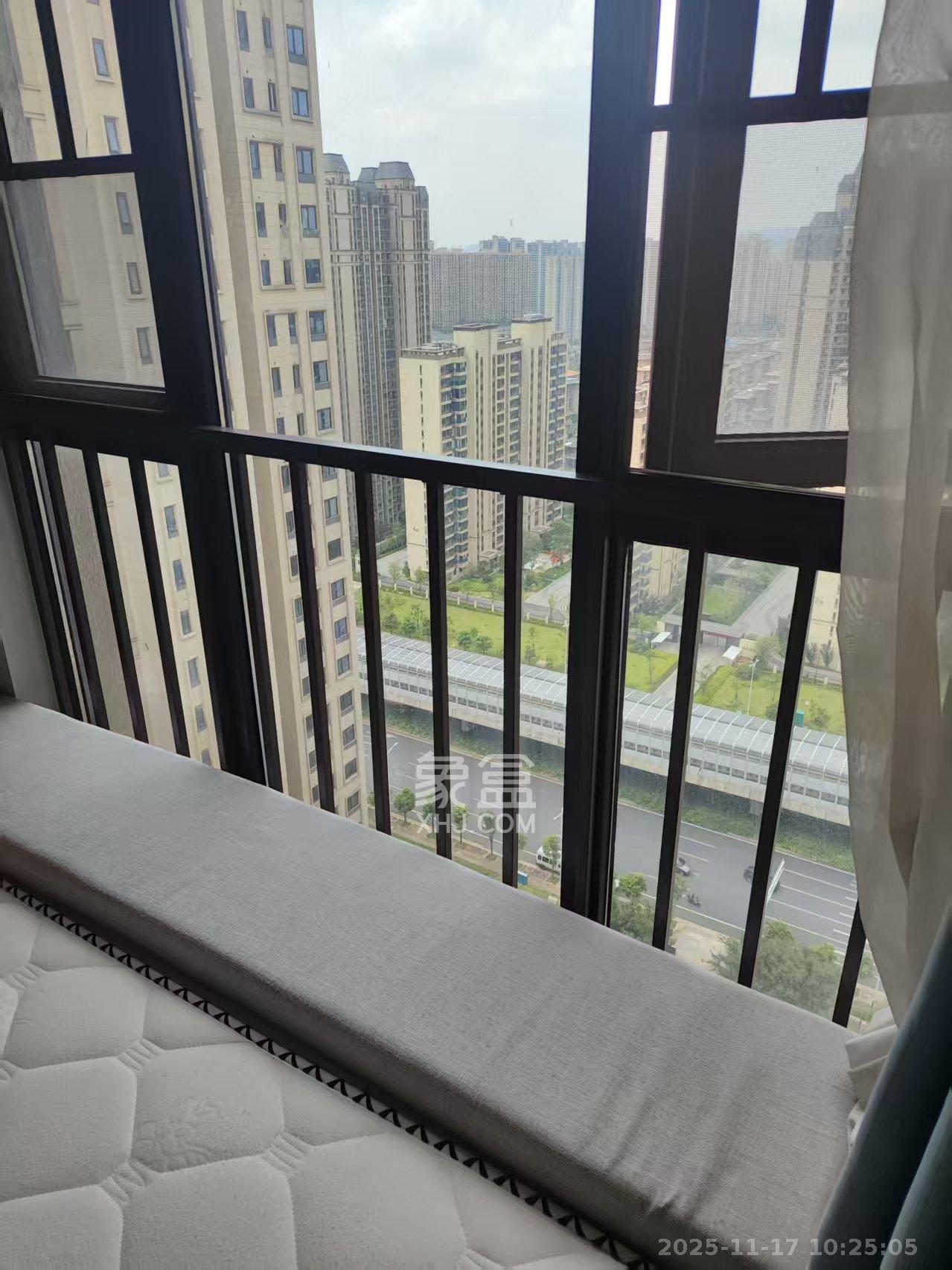 新城和樾(新城和樾公馆) 1室0厅1卫 1200.0元/月 新城和樾(新城和樾公馆) 1室0厅1卫 1200.0元/月室内图