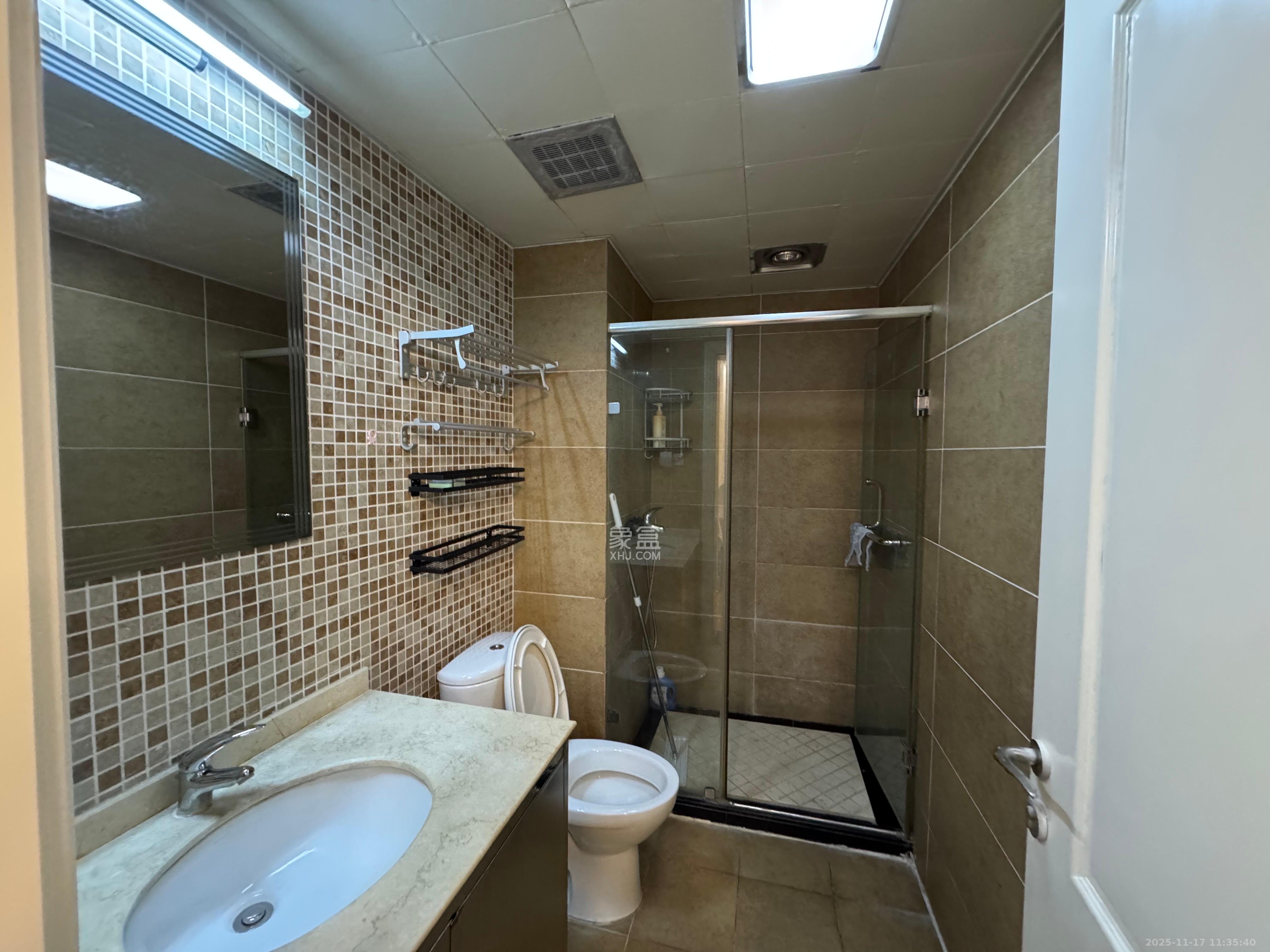 保利城（中航城国际社区、郡原美村）  1室1厅1卫    1500.0元/月室内图