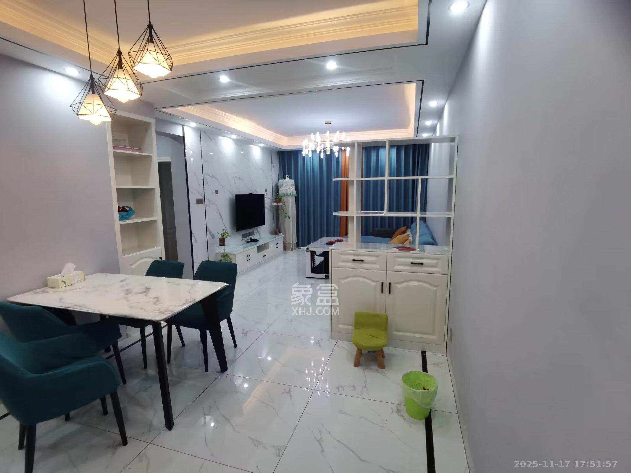 湖湘奥林匹克花园 3室2厅1卫 2600.0元/月 湖湘奥林匹克花园 3室2厅1卫 2600.0元/月室内图